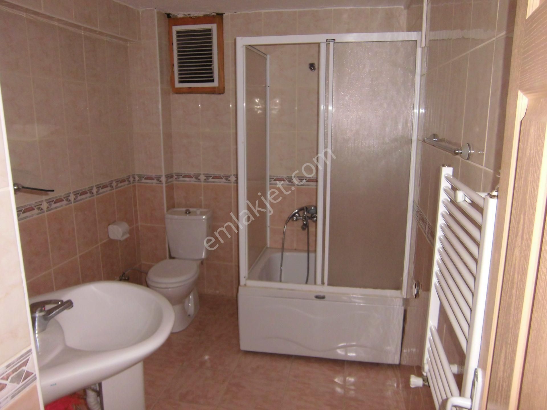 Rıza Acar'dan Yerküre Sit. 3+1 Ara Kat Güney Ve Batı Cephe - Görsel 24