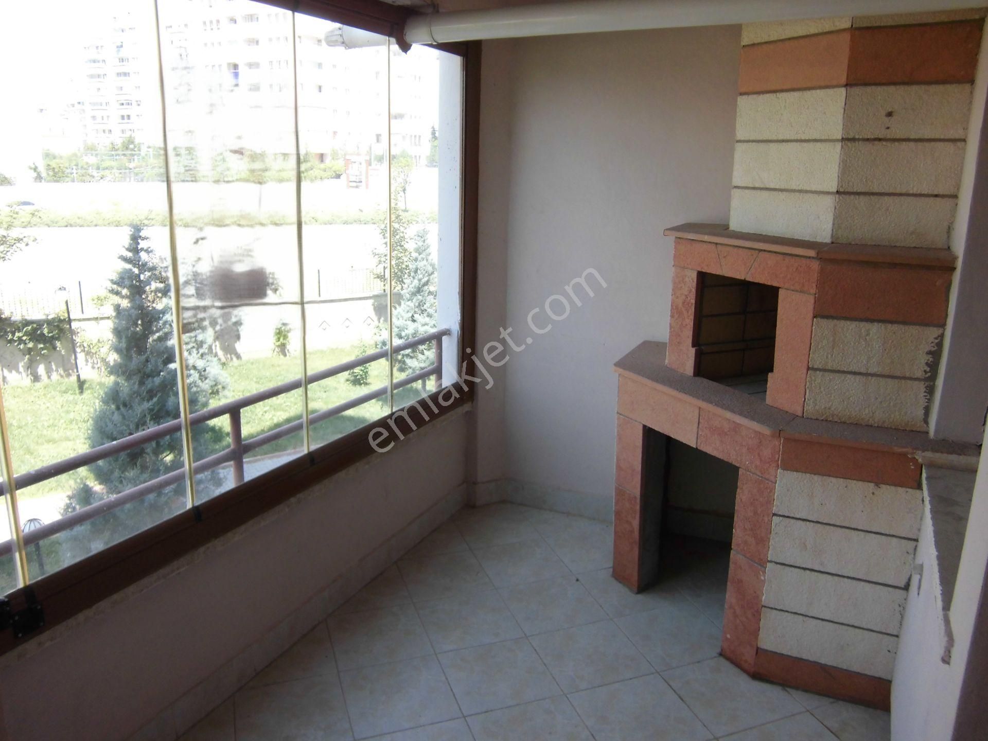 Rıza Acar'dan Yerküre Sit. 3+1 Ara Kat Güney Ve Batı Cephe - Görsel 2