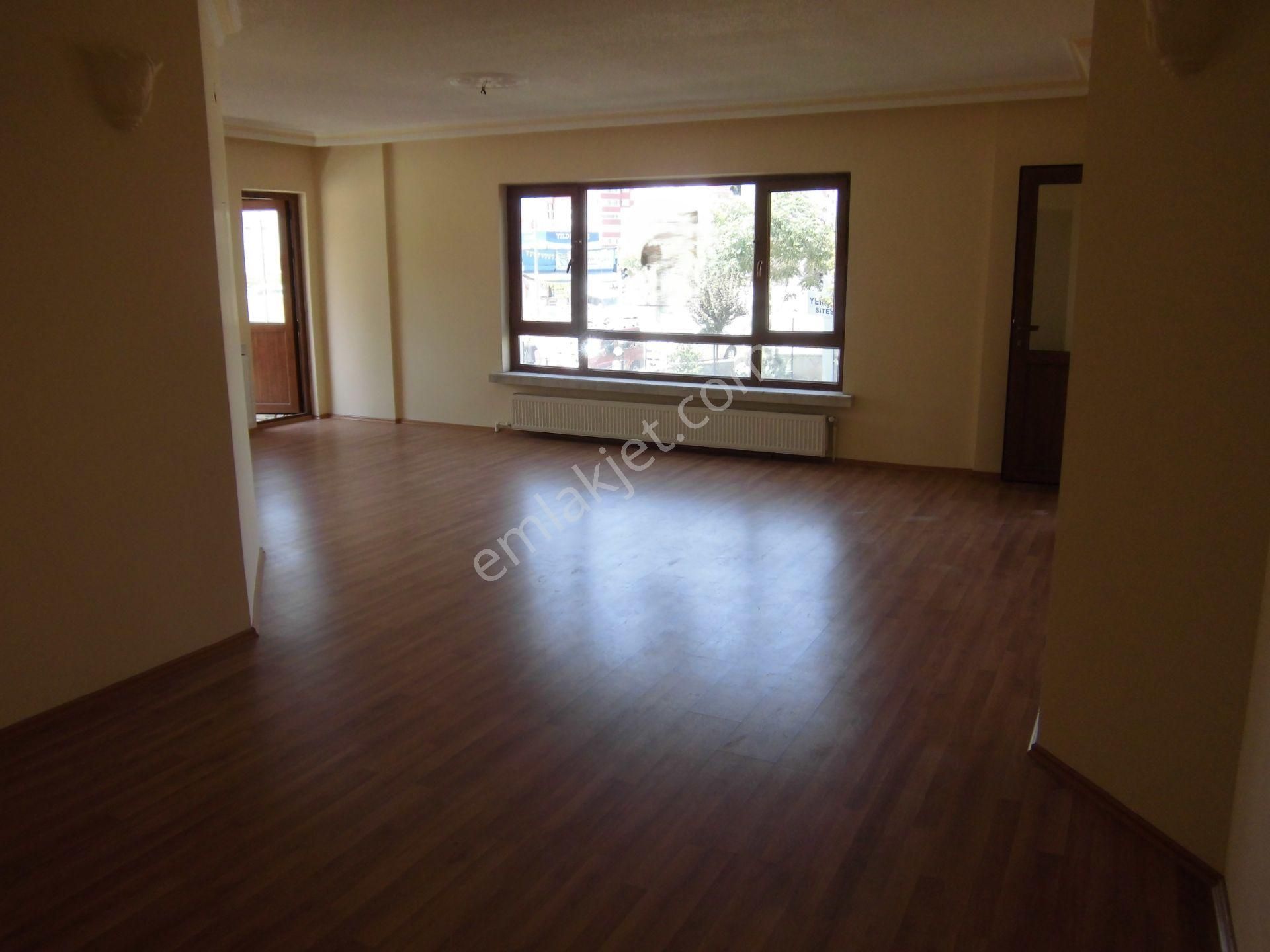 Rıza Acar'dan Yerküre Sit. 3+1 Ara Kat Güney Ve Batı Cephe - Görsel 9