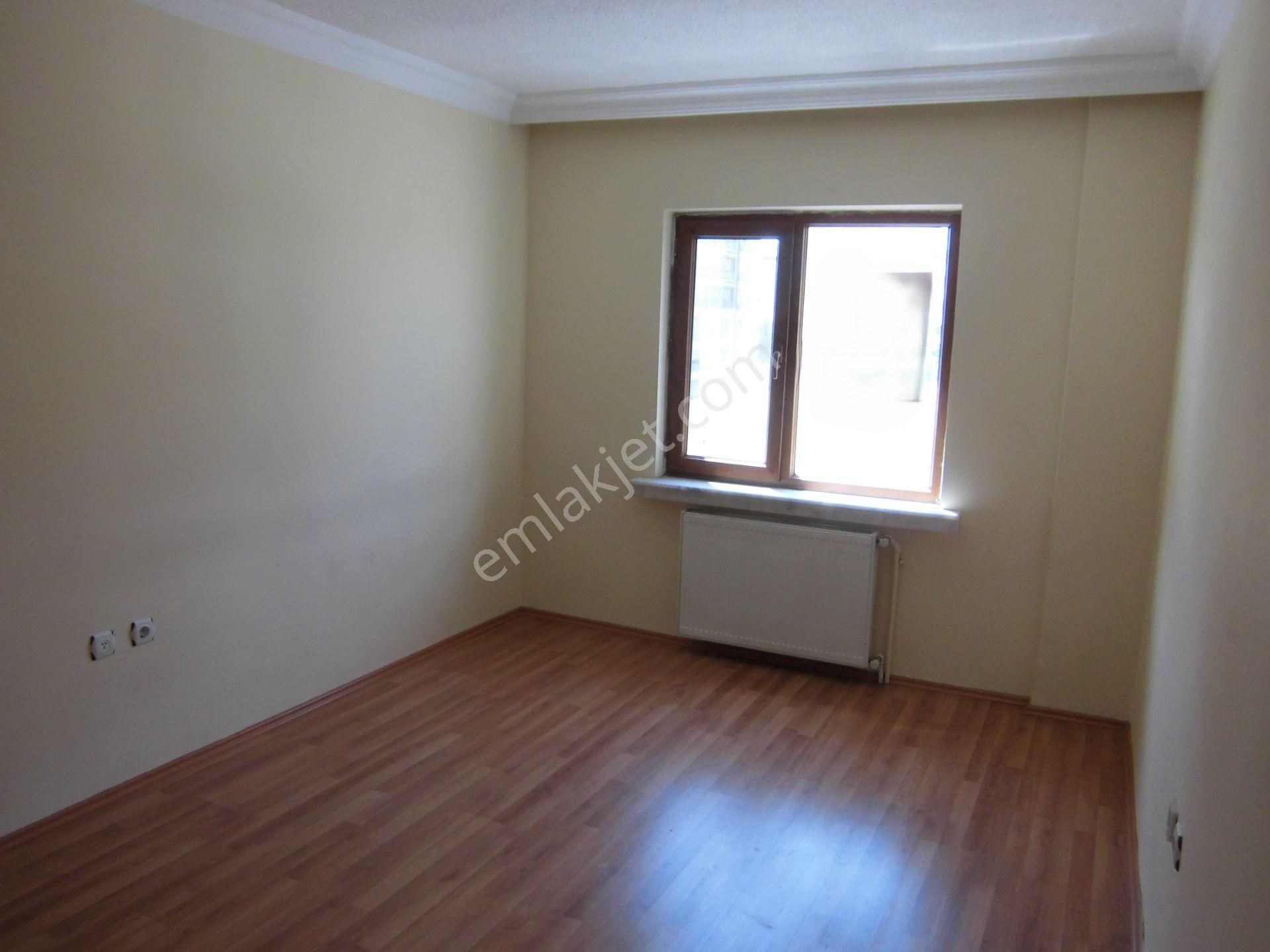 Rıza Acar'dan Yerküre Sit. 3+1 Ara Kat Güney Ve Batı Cephe - Görsel 18