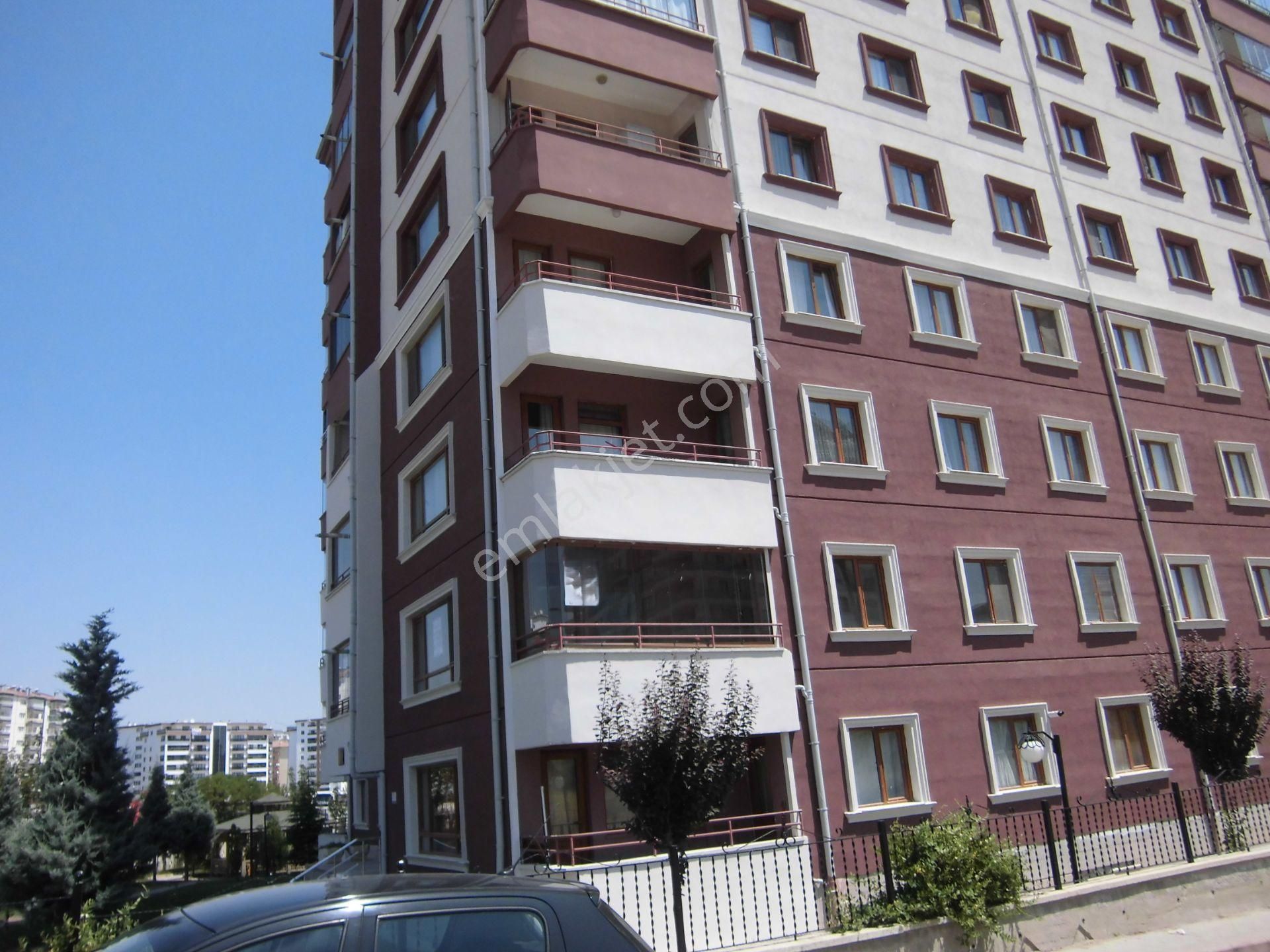 Rıza Acar'dan Yerküre Sit. 3+1 Ara Kat Güney Ve Batı Cephe - Görsel 29