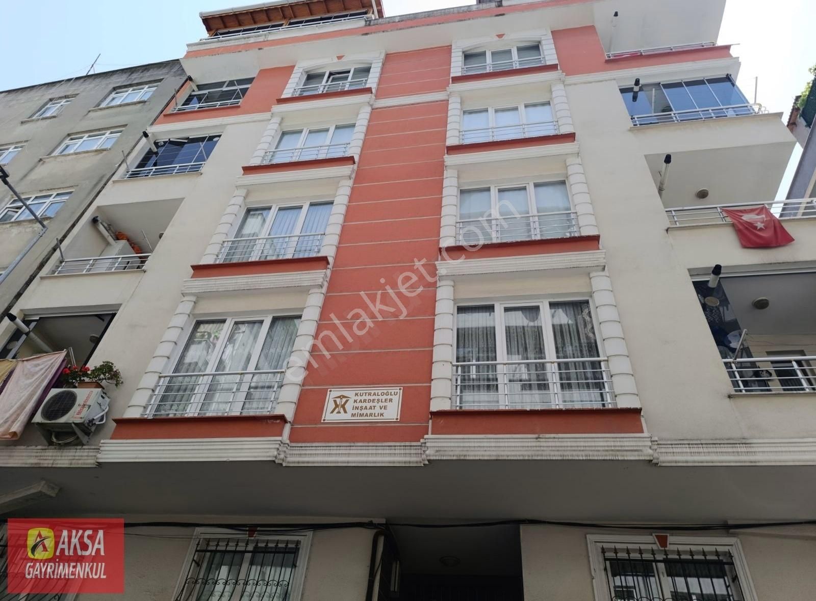 Aksa Emlak'tan Satılık