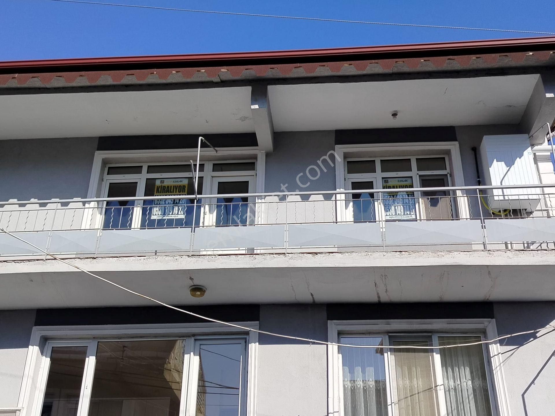 Altın Emlak'tan Gültepe'de Deniz Manzaralı Bakımlı Kiralık Daire