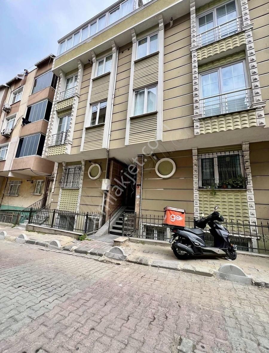 Yeşilçe Mahallesi Merkezi Konum 2+1 80m2 Kiralık Daire