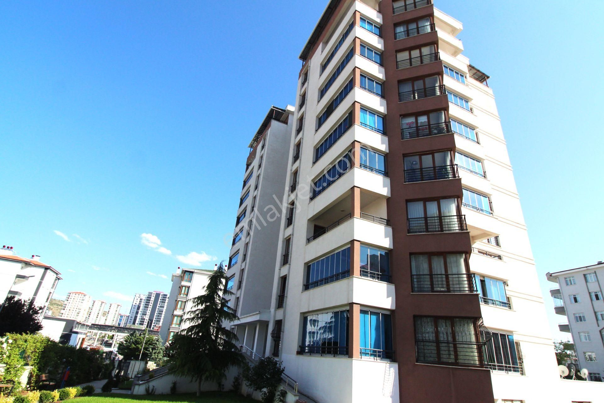 Kiralık Dubleks Daire 240 M2 5+2 Teraslı Çatı Dubleksi Yeni Bağlıca - Görsel 14
