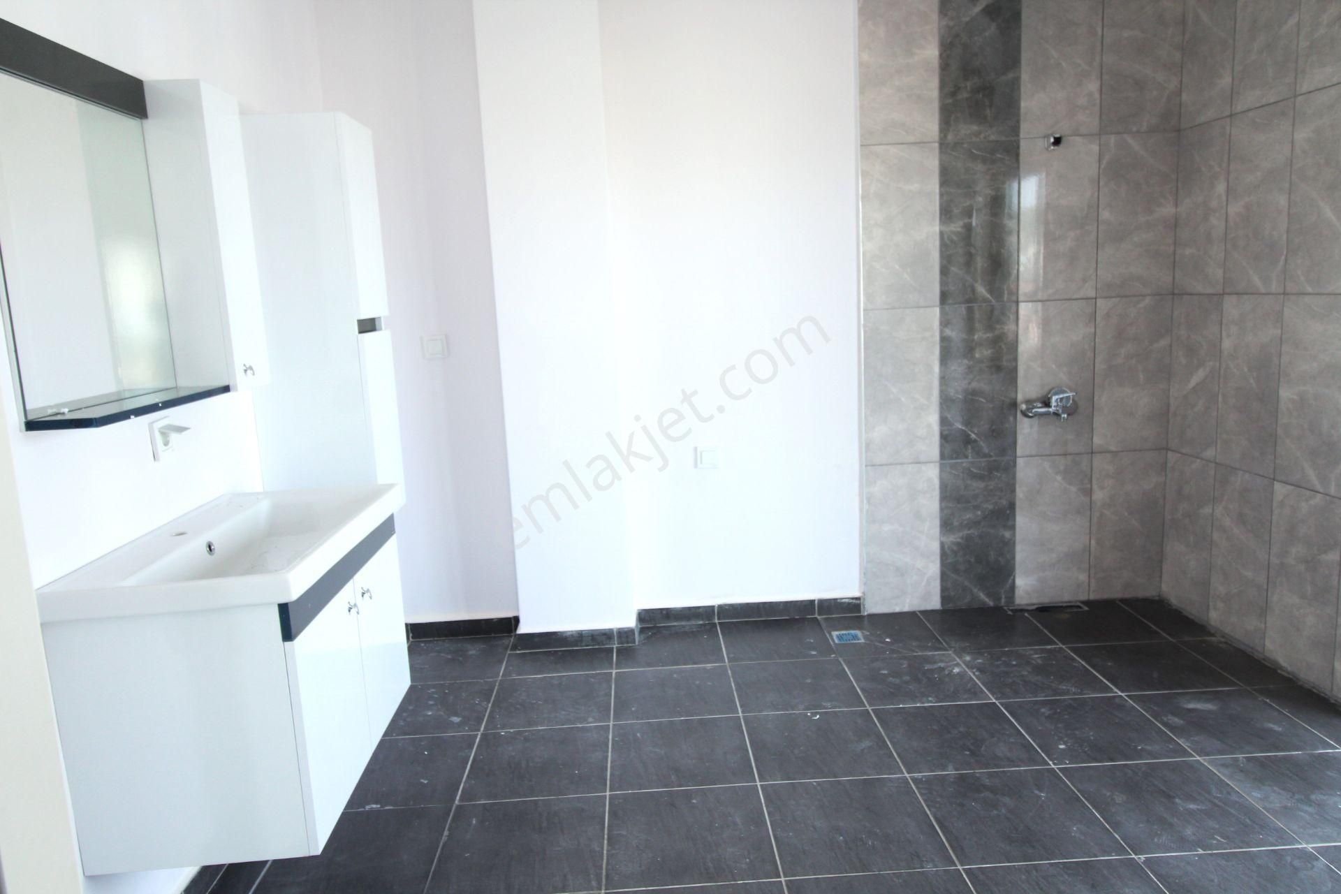 Kiralık Dubleks Daire 240 M2 5+2 Teraslı Çatı Dubleksi Yeni Bağlıca - Görsel 28