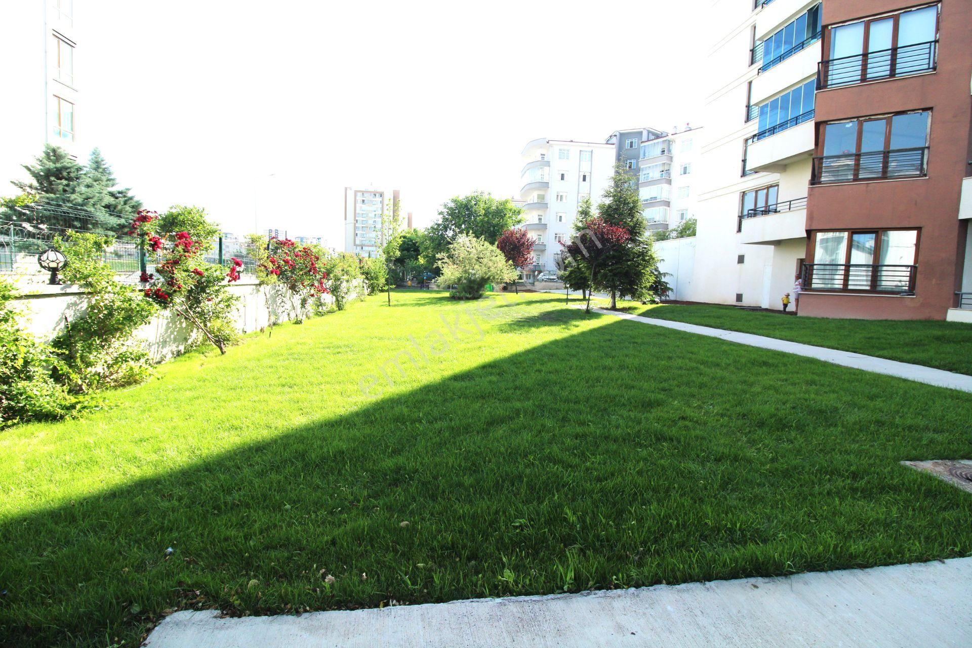 Kiralık Dubleks Daire 240 M2 5+2 Teraslı Çatı Dubleksi Yeni Bağlıca - Görsel 5
