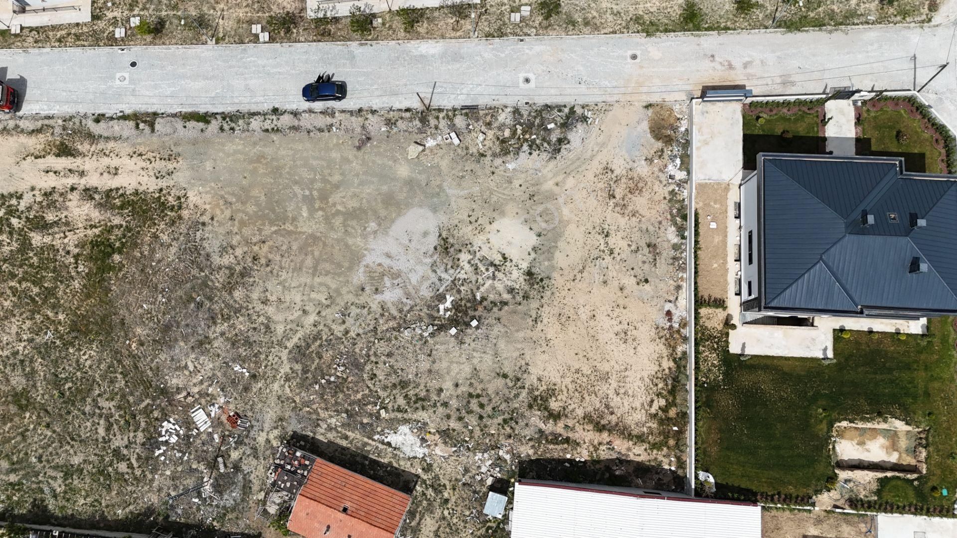 Talha Tozduman'dan Hatıp'ta Müstakil 1000m2 Satılık Villa Arsası