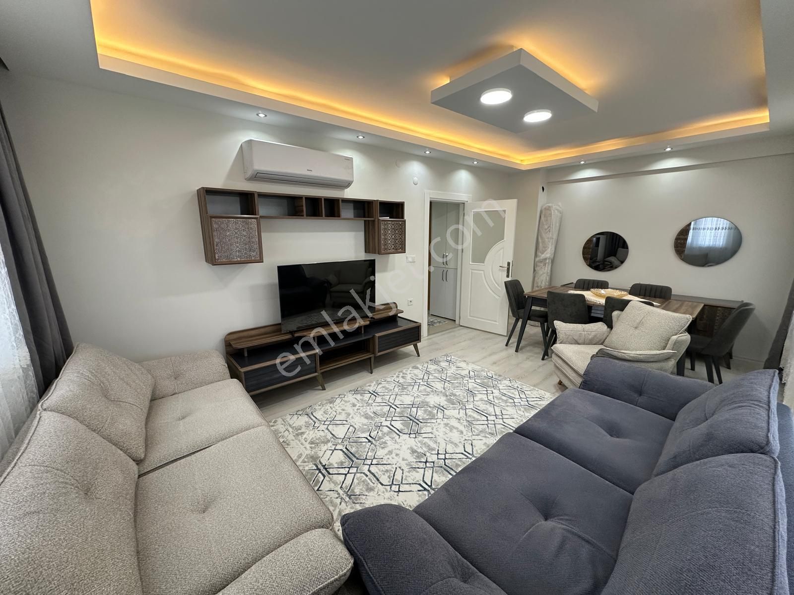 Full Eşyalı, Geniş Balkonlu Site İçi 2+1 Daire!