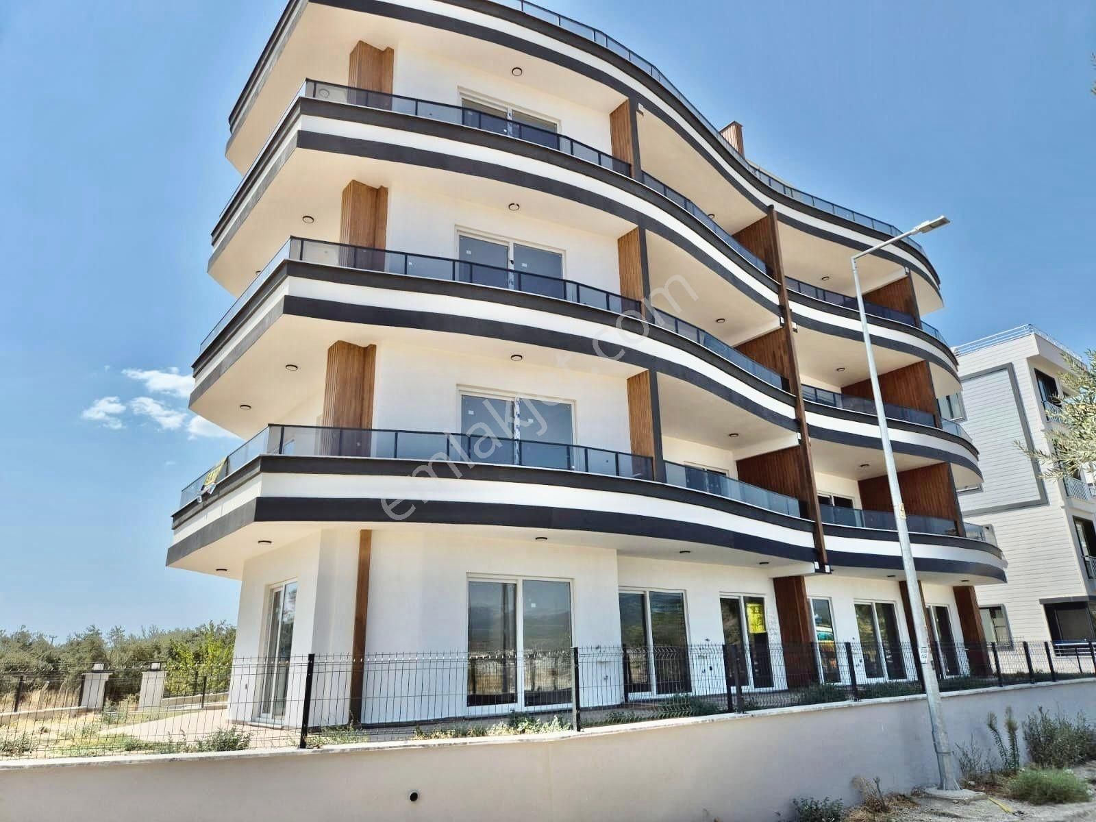 ▓zeytinli Gayrimenkul'den Ön Cephe Bahçeli Lüx Sıfır 1+1 Satılık Daire