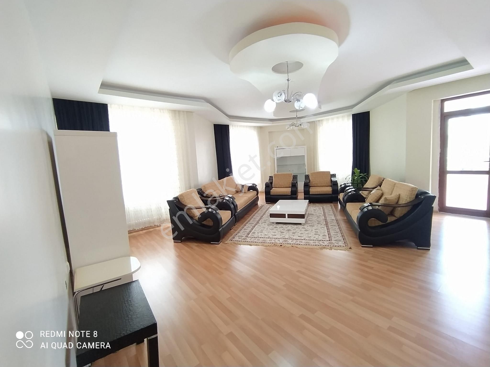 Diclekent Medya Kavşağında Satılık 3+1 Daire