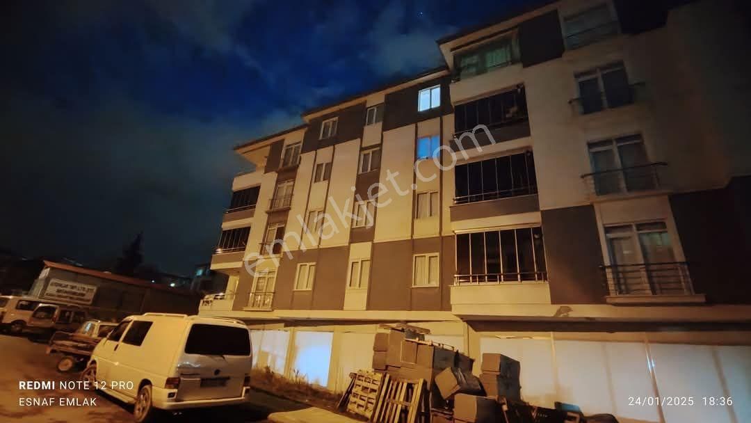 Esnaf Emlak'tan Bahçelievler/milönünde 3+1 Satılık Daire