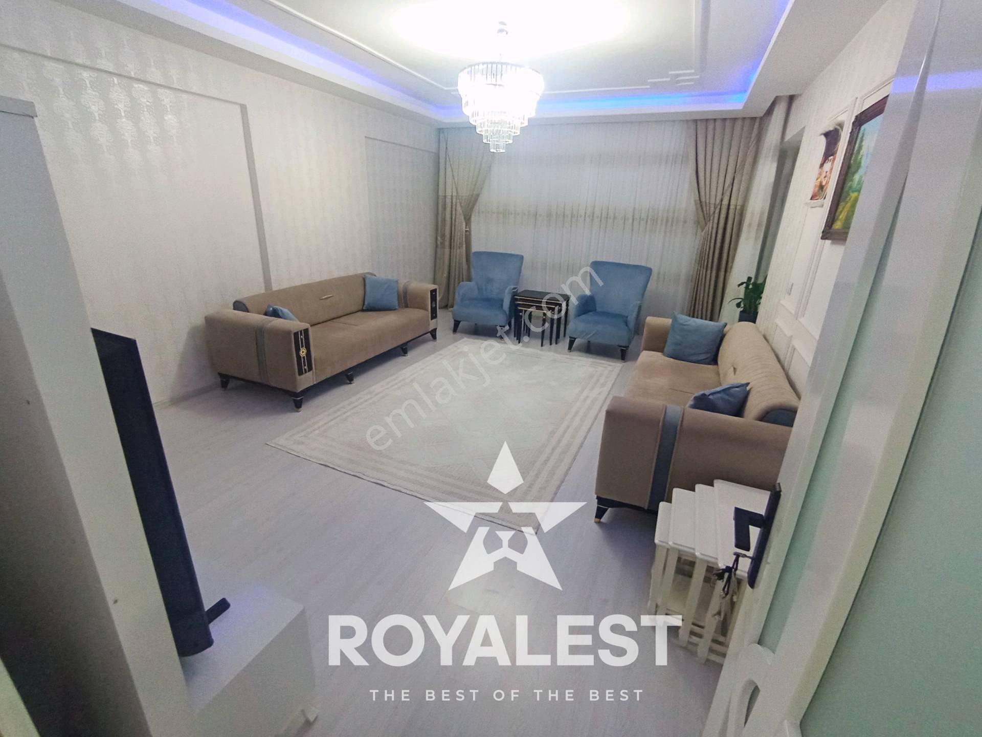 Royalest'ten Yerden Isıtmalıebeveyn Banyolu 3+1