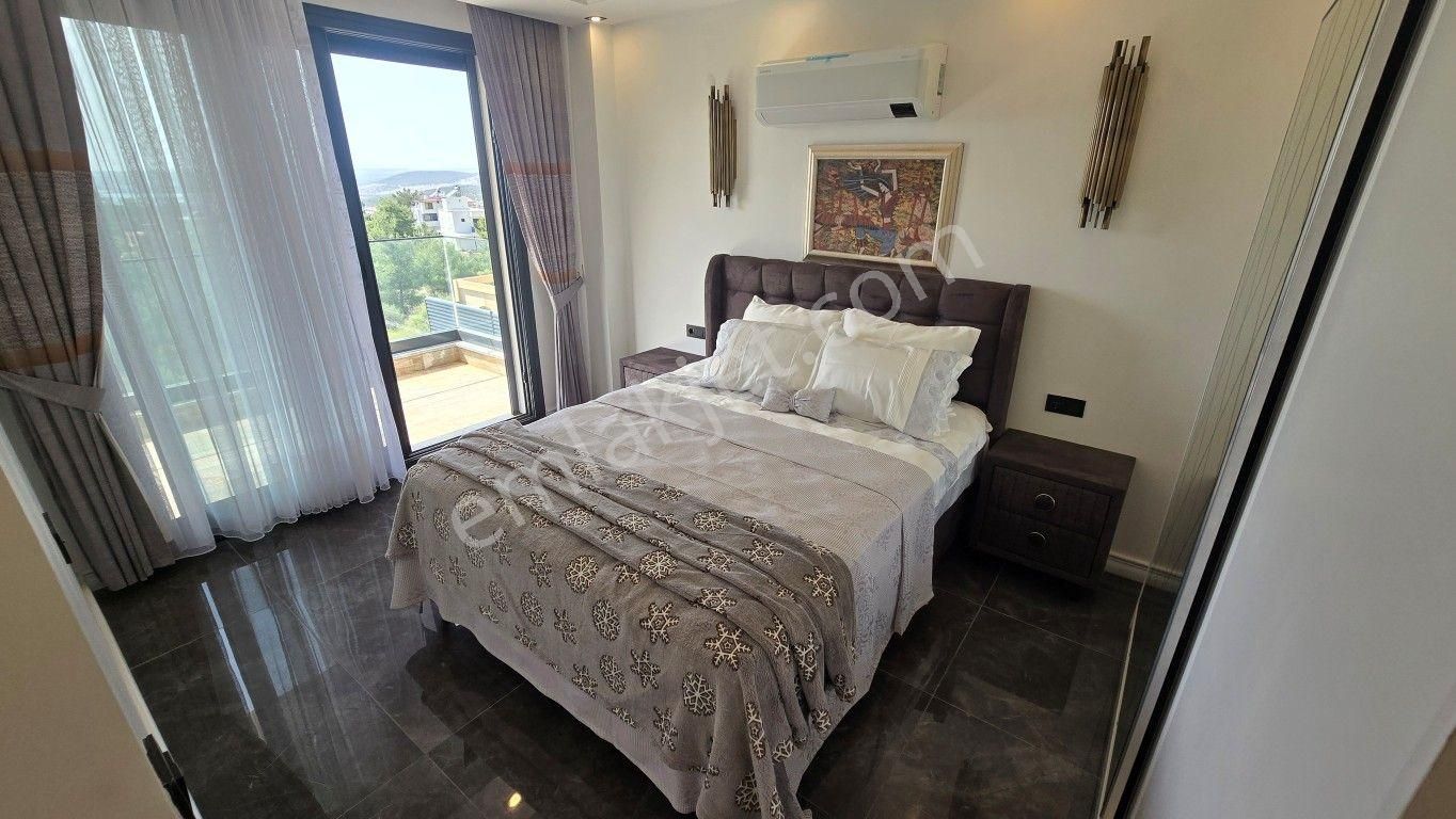 Didim Akbük’te Orman Ve Deniz Eşsiz Manzaralı Lüks Villa - Görsel 11