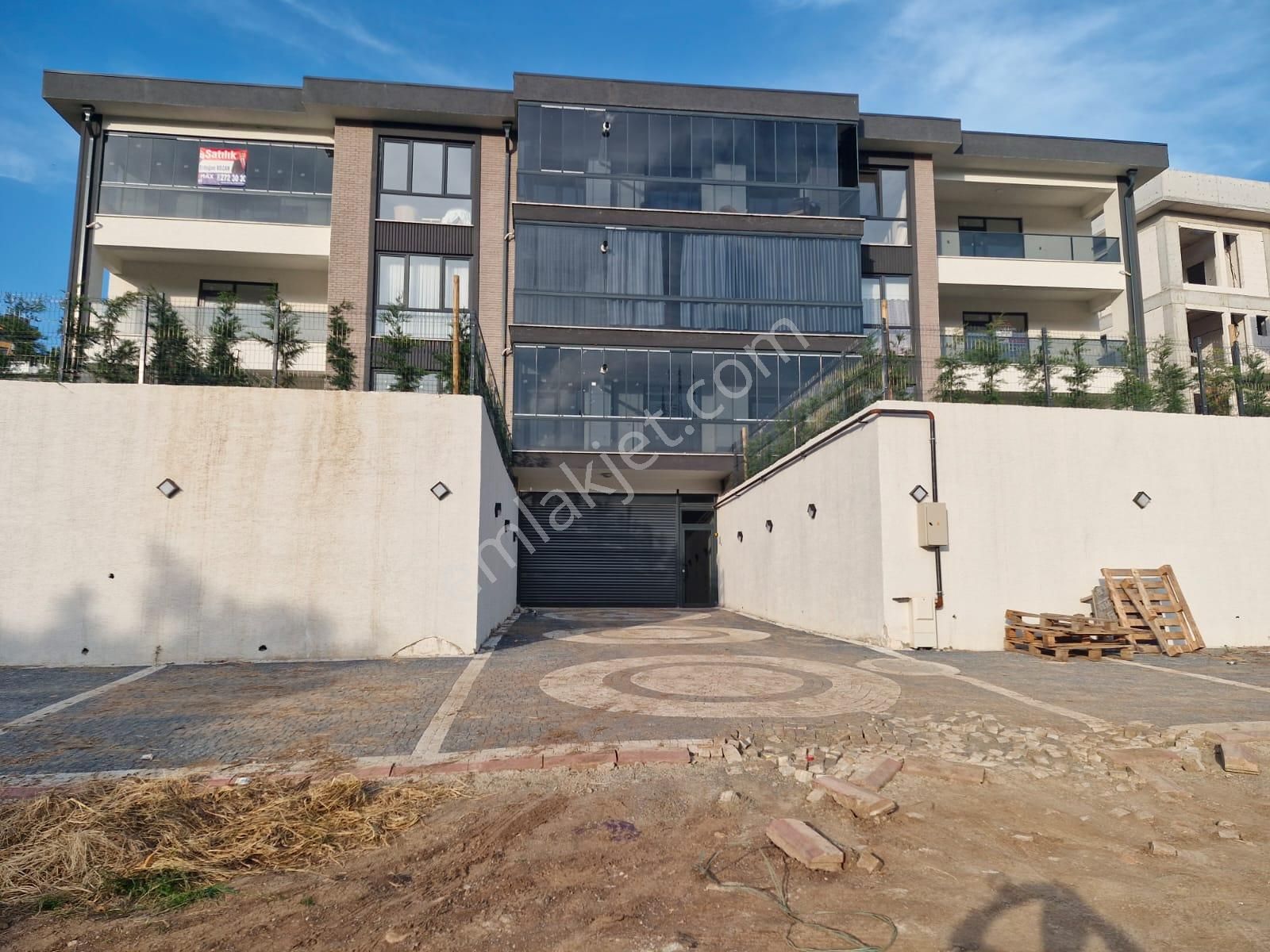 Dinçer Den Adatıp Arkası Satılık 155 M² 3+1 Lüks Daire"