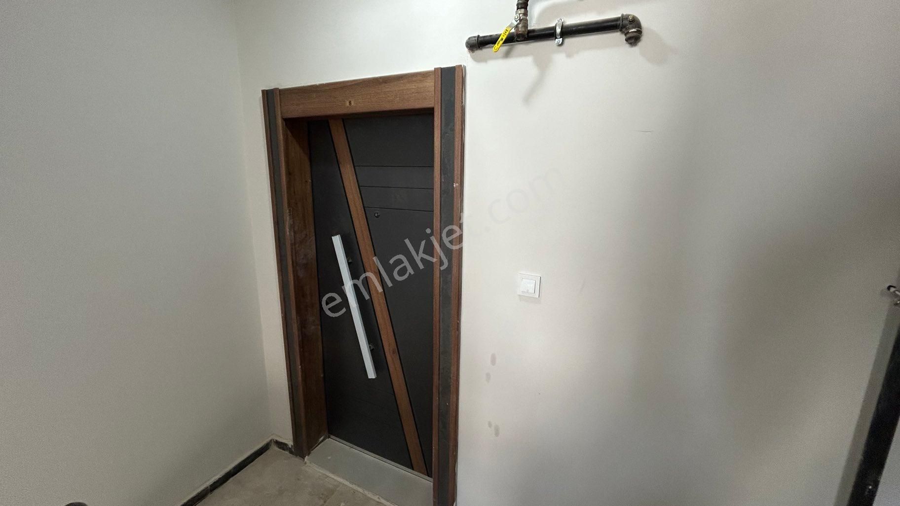 Dikmen 931 (9.ncı Cadde) 75 M2 2+1 Satılık Daire