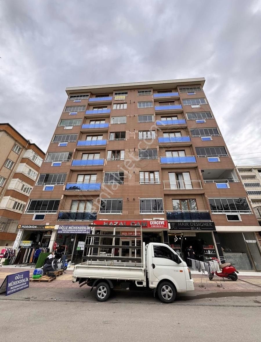 Küçükoğlu Gayrimenkulden Kiralık Lüks 4+1 Daire
