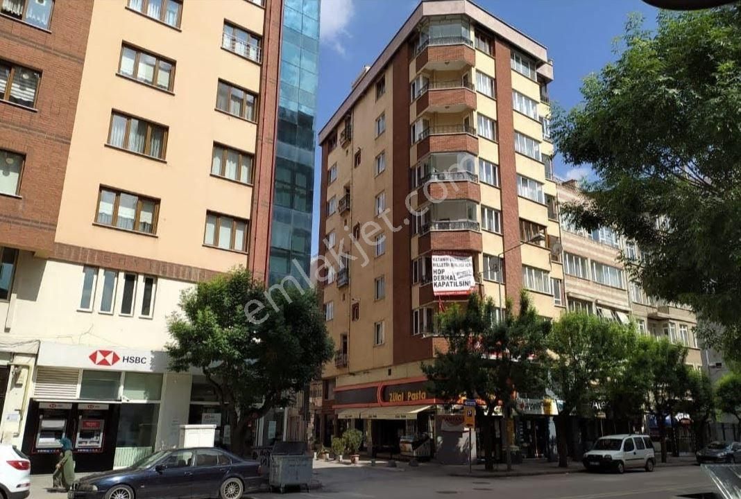 Sahibinden Satılık 3+1 Daire 17.05.2025 Boya-badana Yapılmış Boş