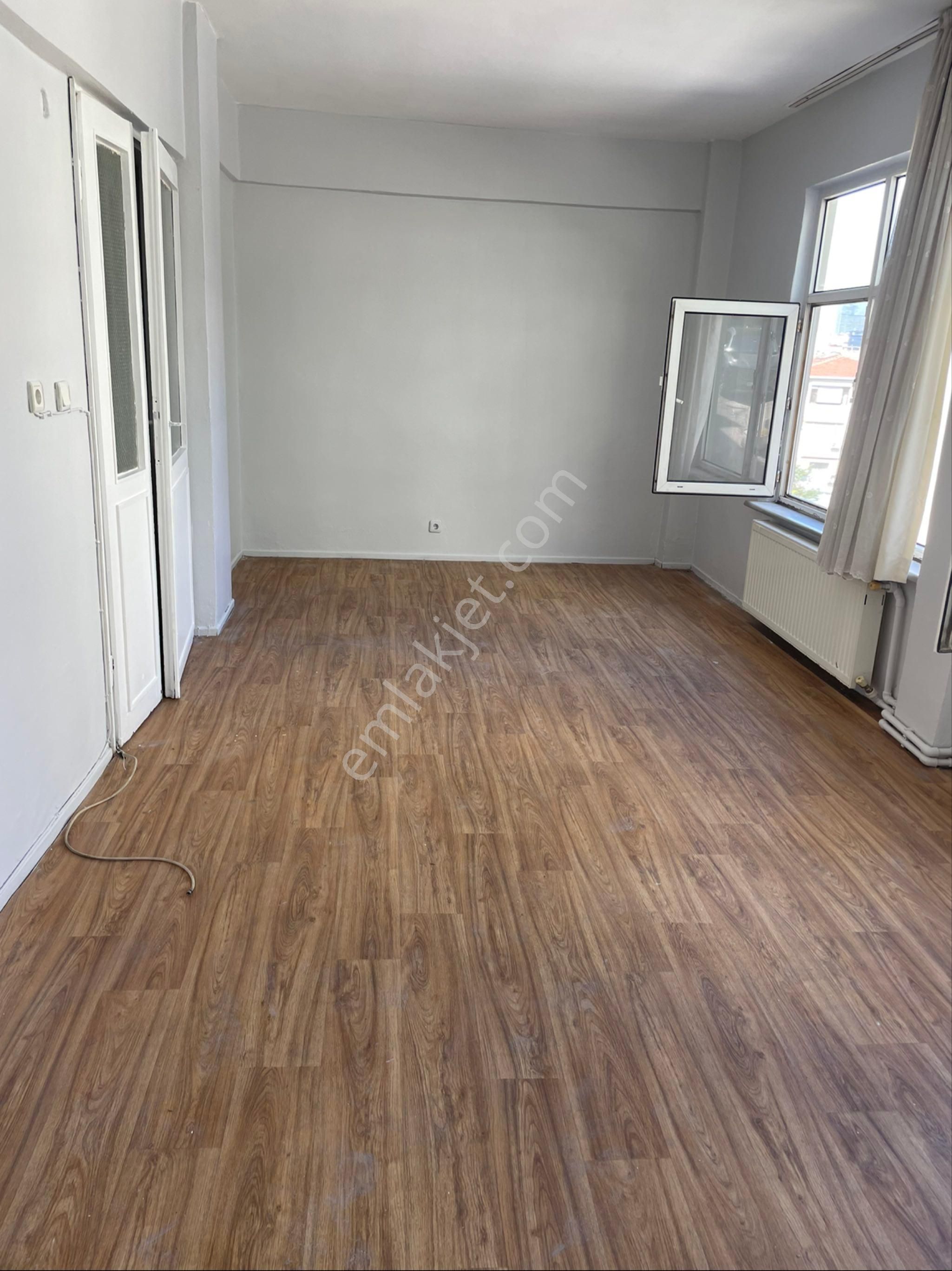 Tiamo’dan 1kat 2+1 85m Kombili Balkonlu