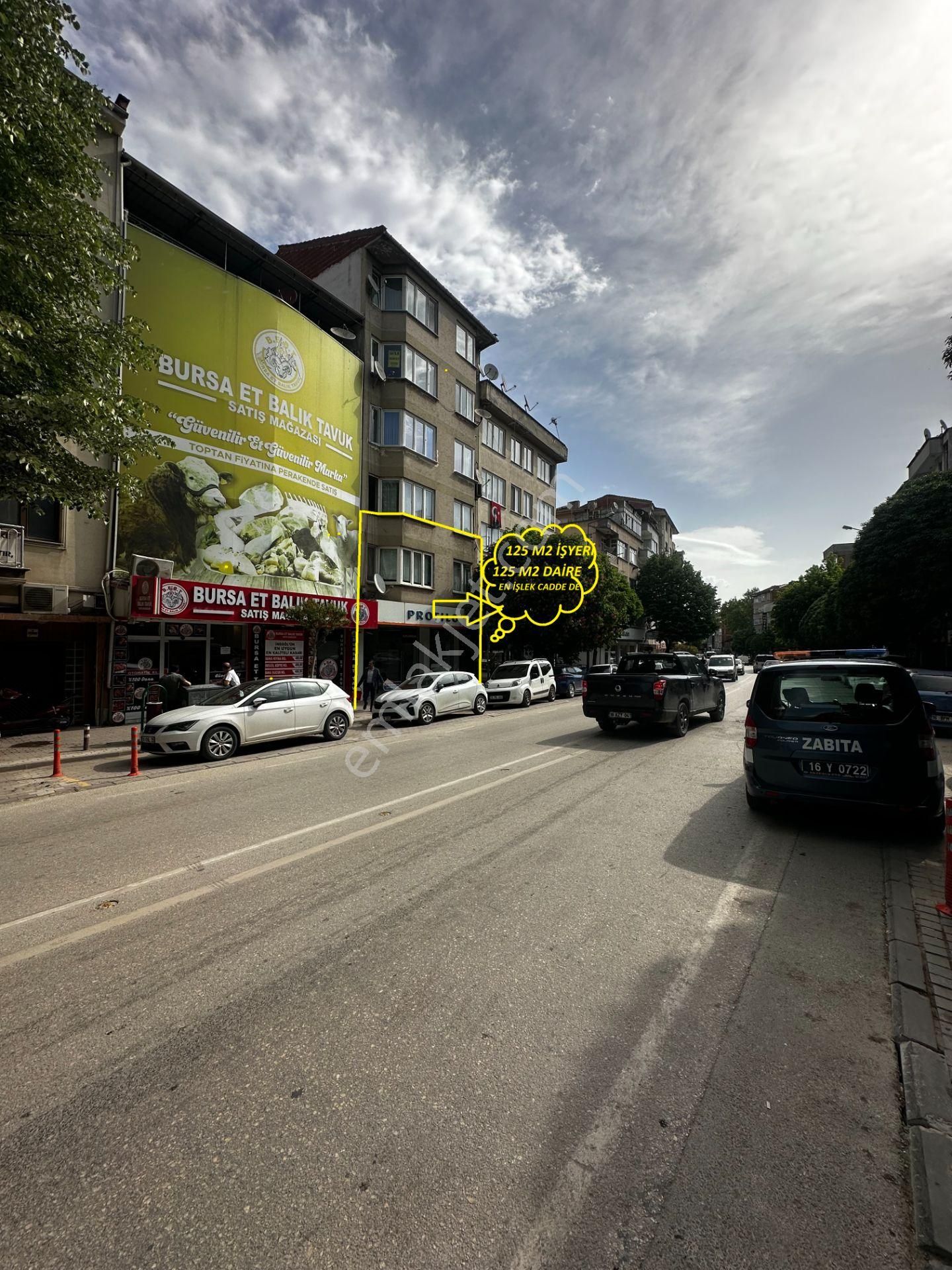 İnegöl ,ün En İşlek Caddesi Satılık İşyeri Ve Üst Kat Daire İle Birlikte 125+125 M2 Harika Konum..
