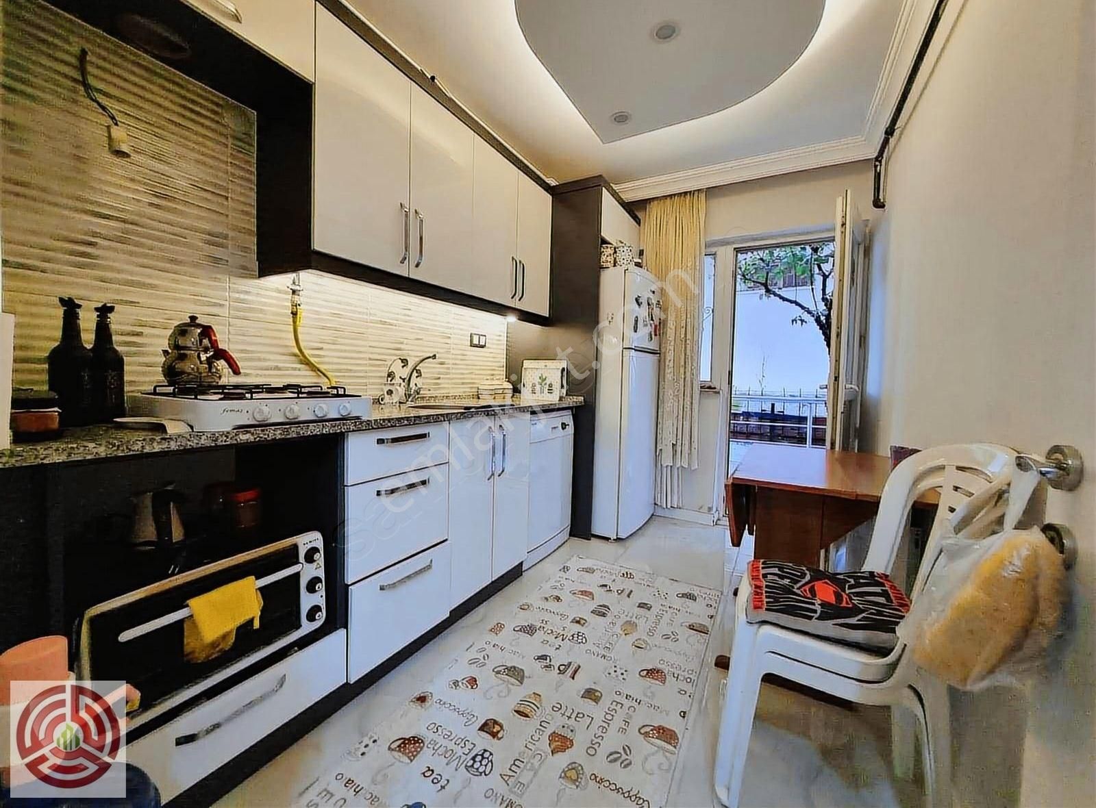 Uncubozköy Girişi 2+1k.mutfak 21.500'tl Den Kiracılı Kot Zemin