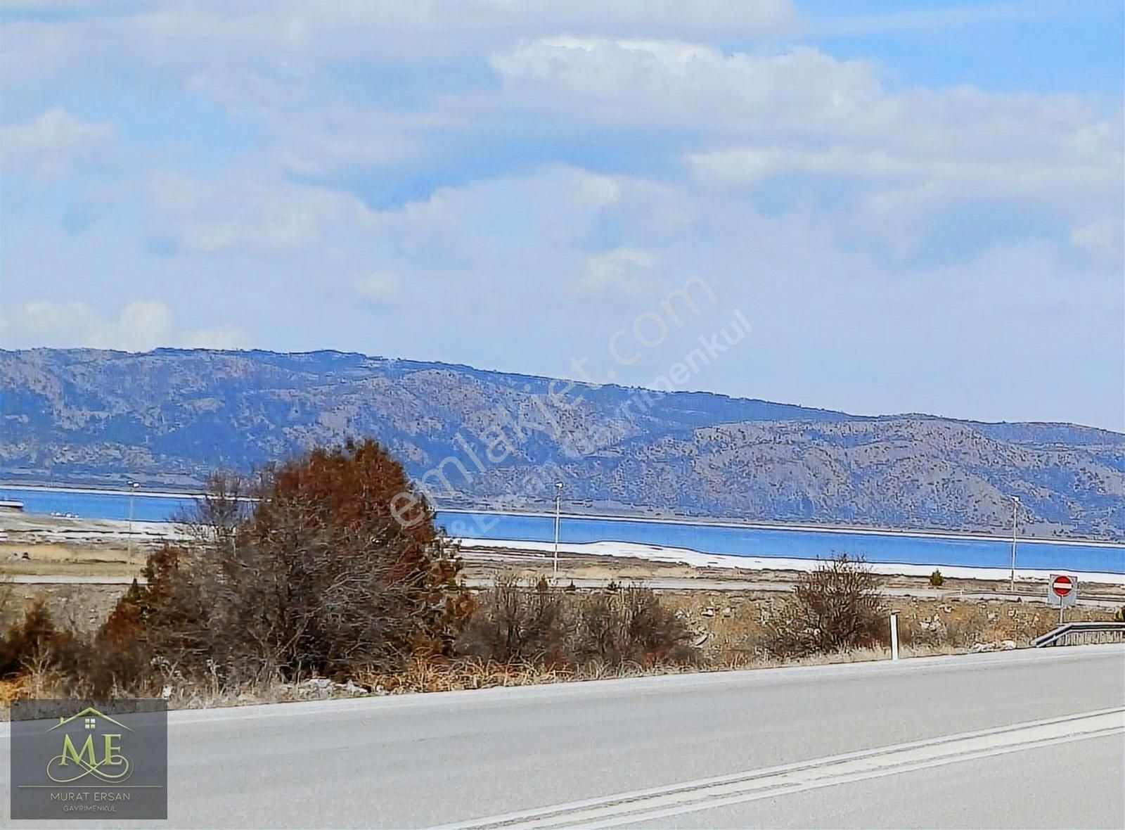 Salda Gölü Manzaralı [fuul] Yolu Suyu Var ..