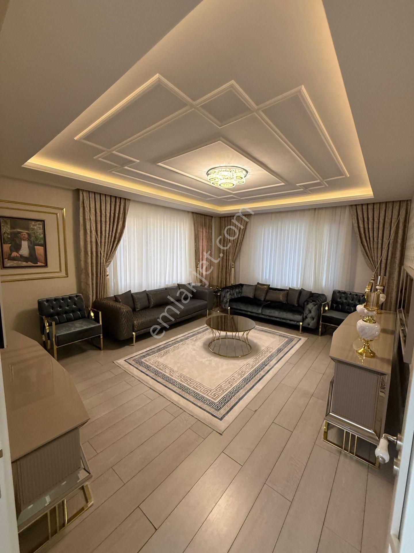Incom Lıne Gayrimenkulden Kayapınarın Kalbi Winstown Avm Yanı 3+1 Lüx Daire