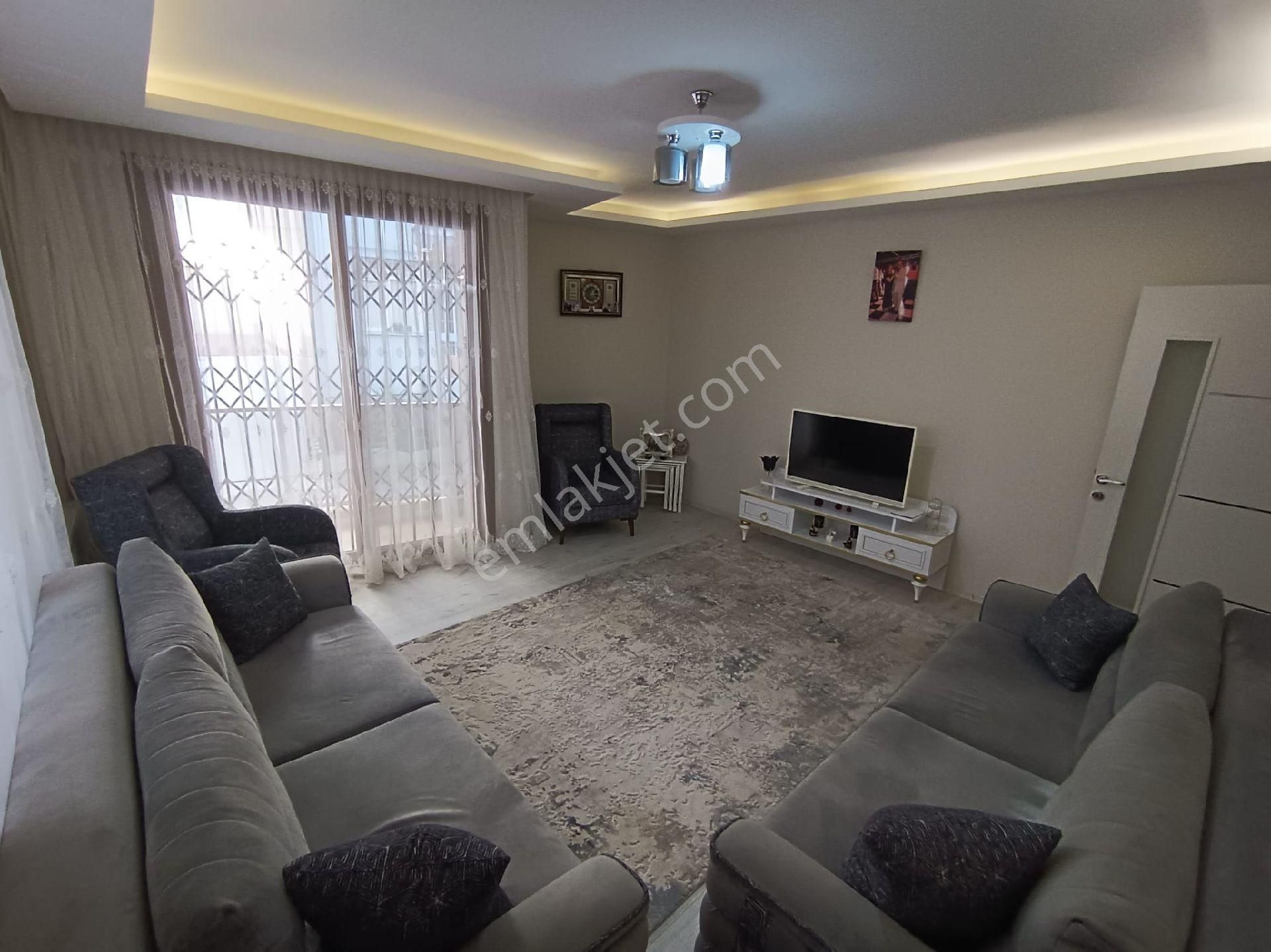 2+1 Geniş Yeni Kapalı Mutfak Daire
