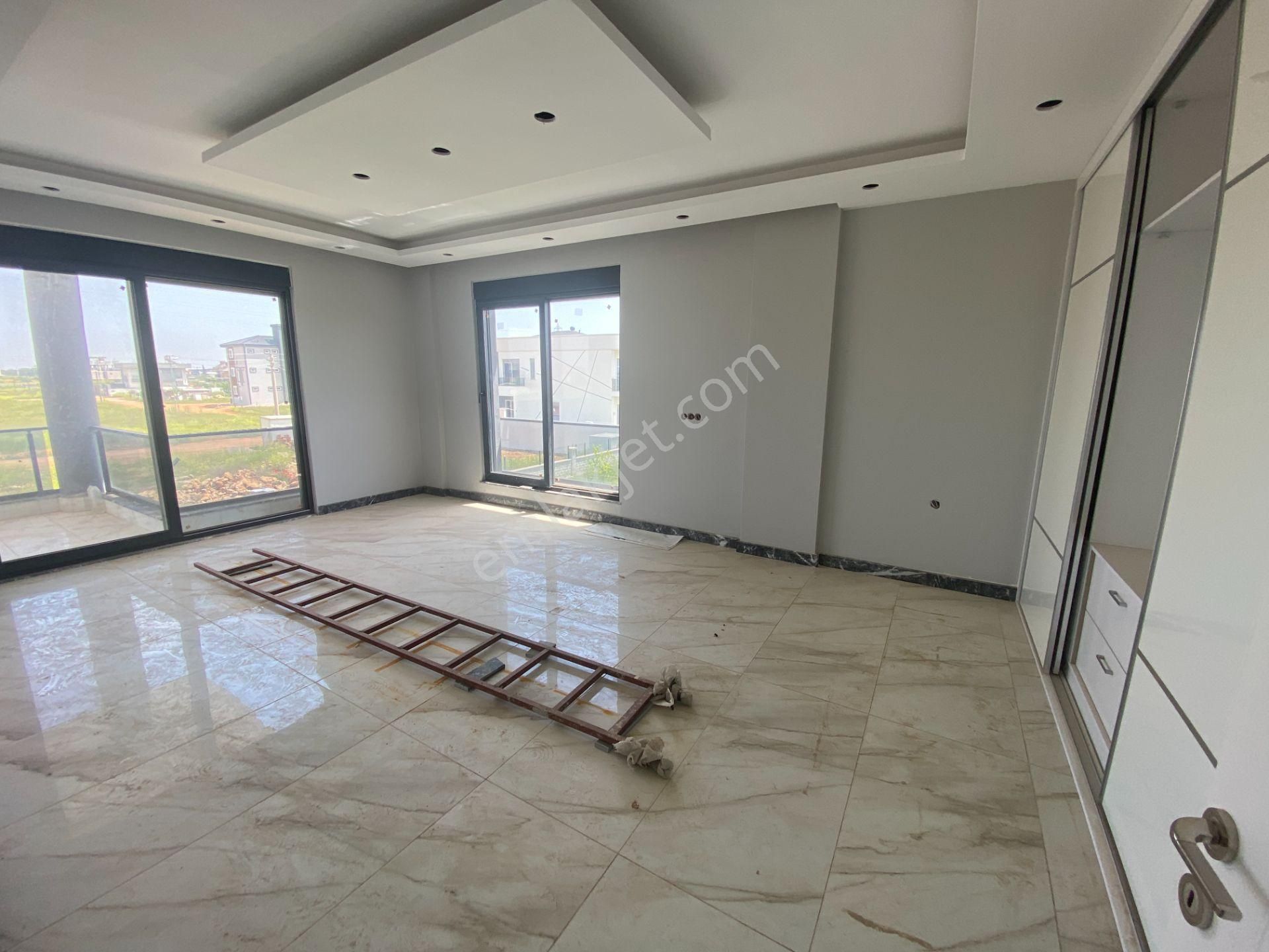 600 M² Arsa İçerisinde 350 M² Kullanımı Olan Villa - Görsel 2
