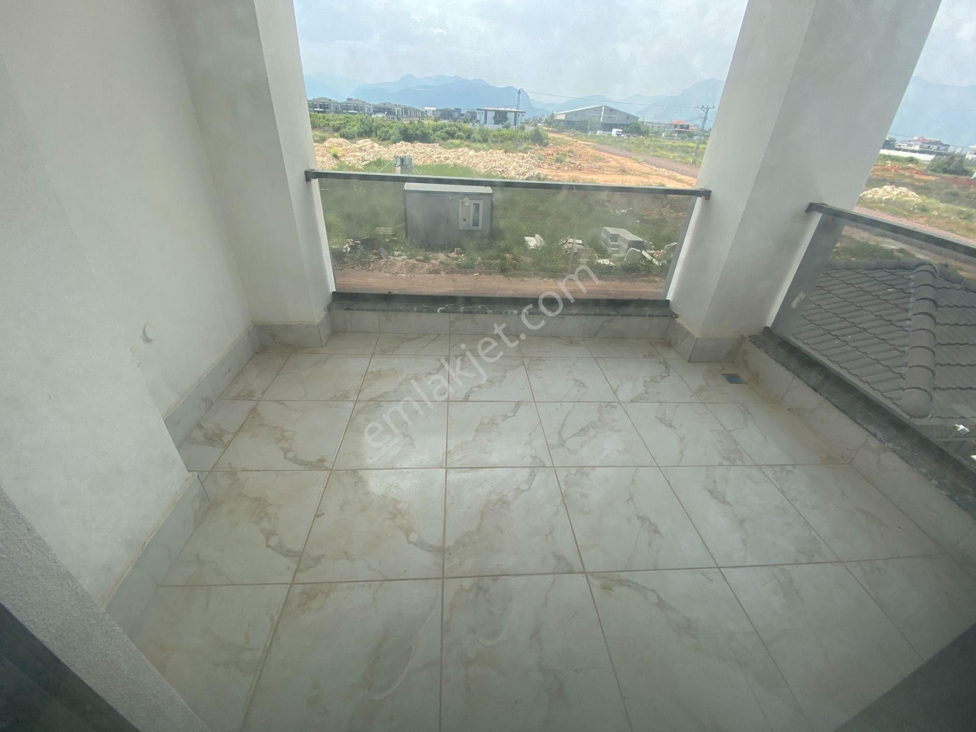 600 M² Arsa İçerisinde 350 M² Kullanımı Olan Villa - Görsel 22