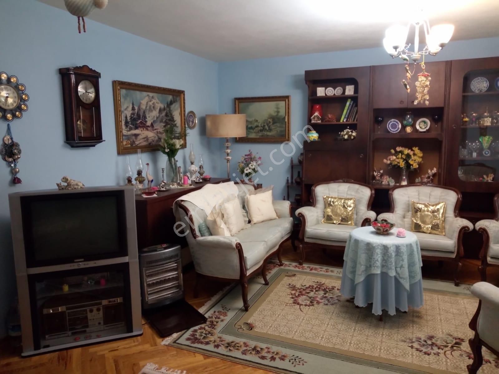 Bahçelievlerde 3+1 Ferah Satılık Daire - Görsel 16