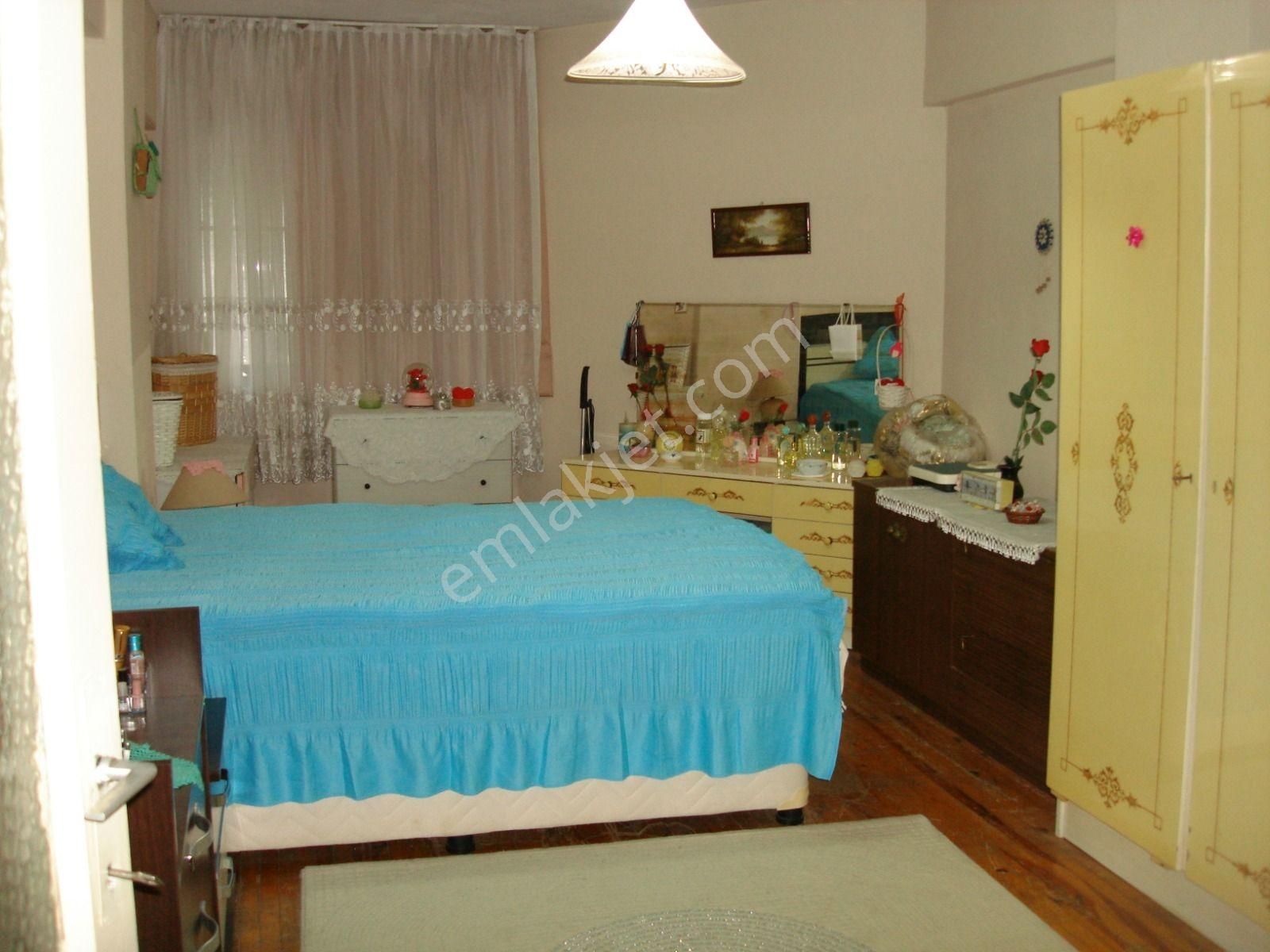 Bahçelievlerde 3+1 Ferah Satılık Daire - Görsel 2