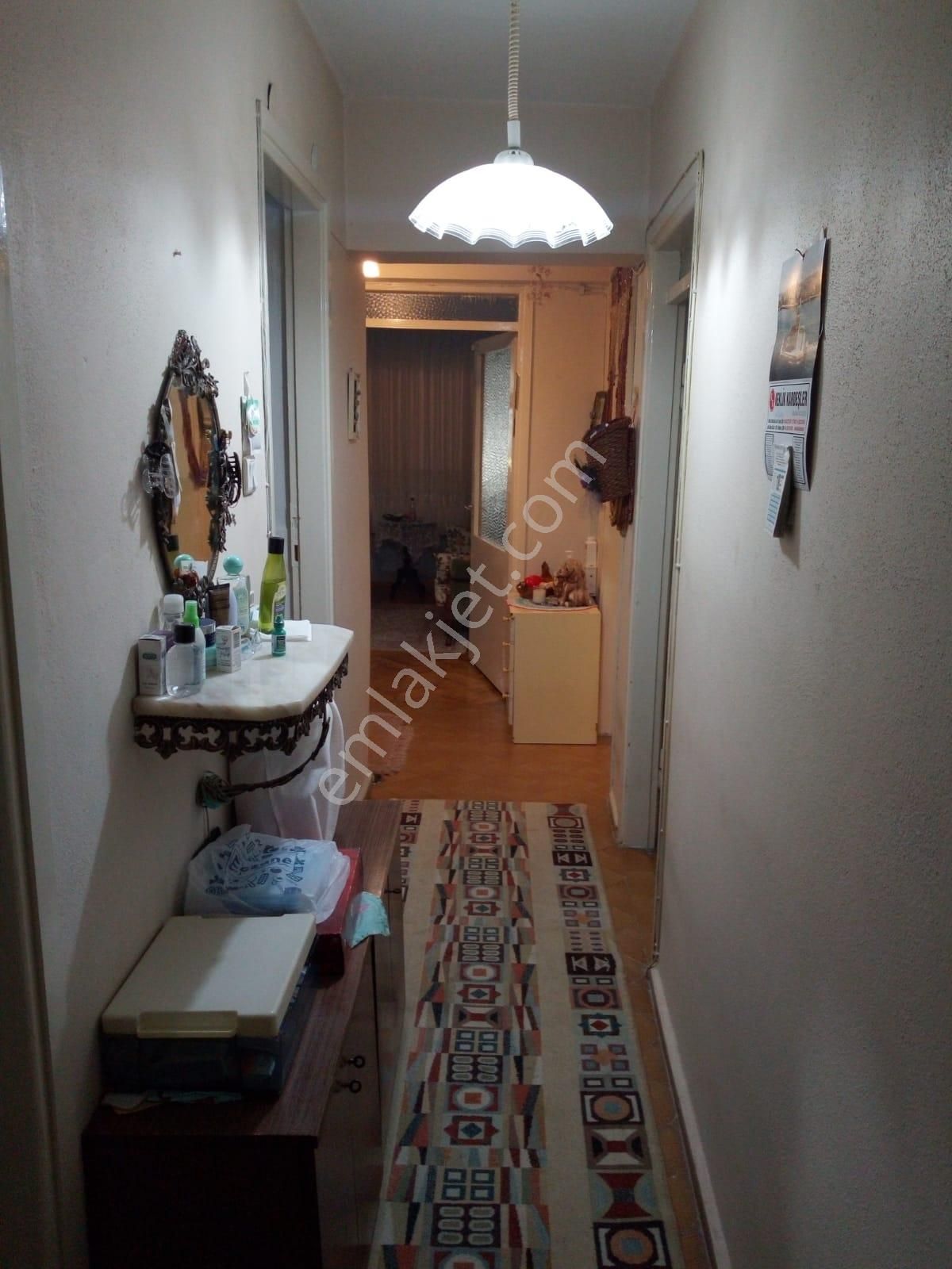 Bahçelievlerde 3+1 Ferah Satılık Daire - Görsel 9