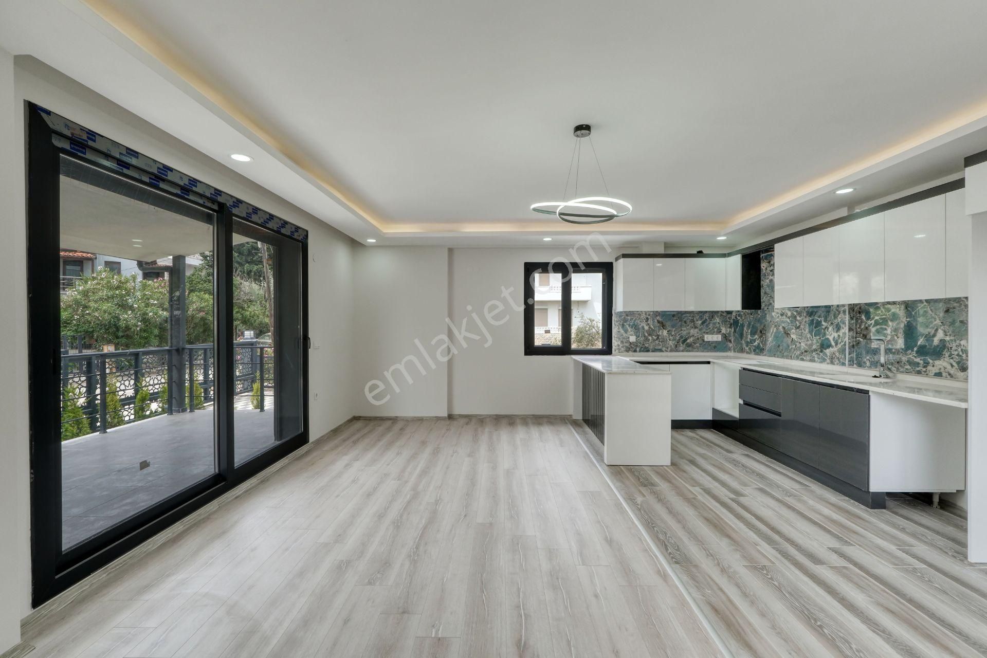 İskele Mahallesinde Denize 250metre Mesafede Bahçeli Sıfır Villa - Görsel 11