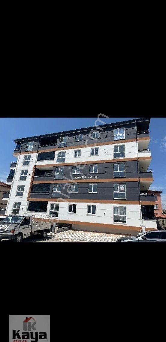 Kaya Emlaktan Satılık 2+1 Daire 100 M2 Bahçelievler Mahallesi