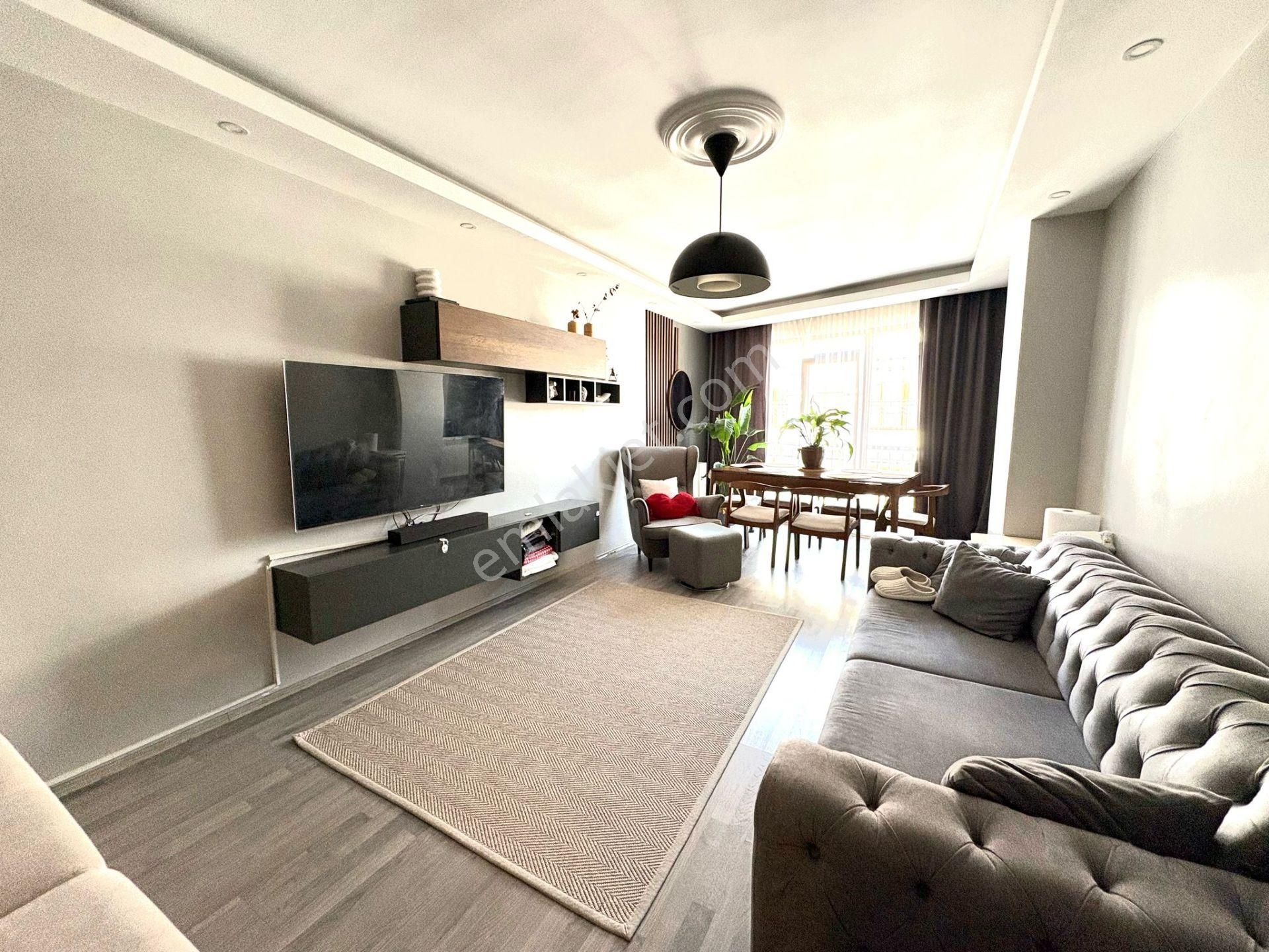 Bahçelievler Devlet Hastanesi Karşısı Satılık 2+1 Lüks Daire