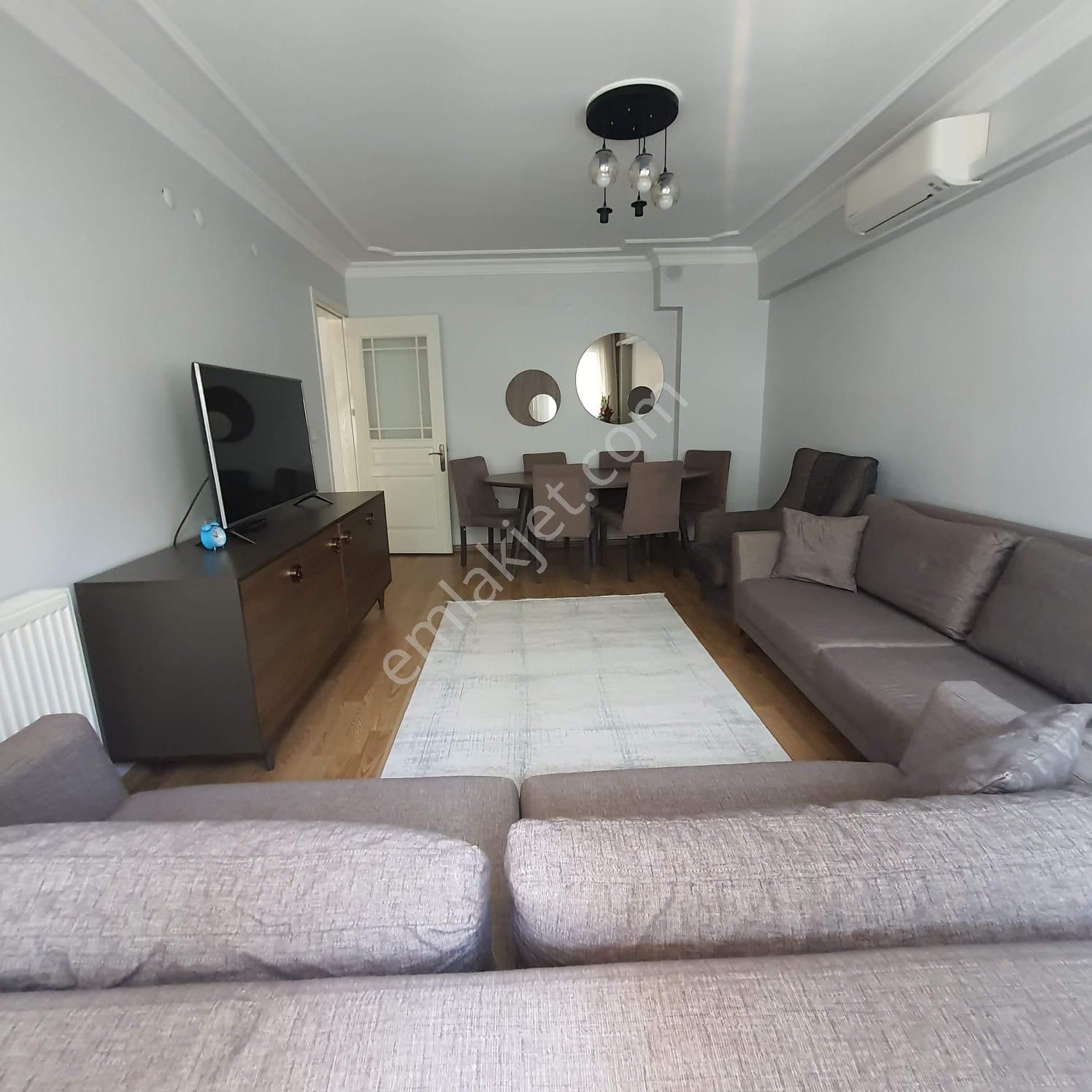 Karşıyaka Nergiz 'de İlçe Emniyet Md. Yakını Kiralı 2+1 Daire