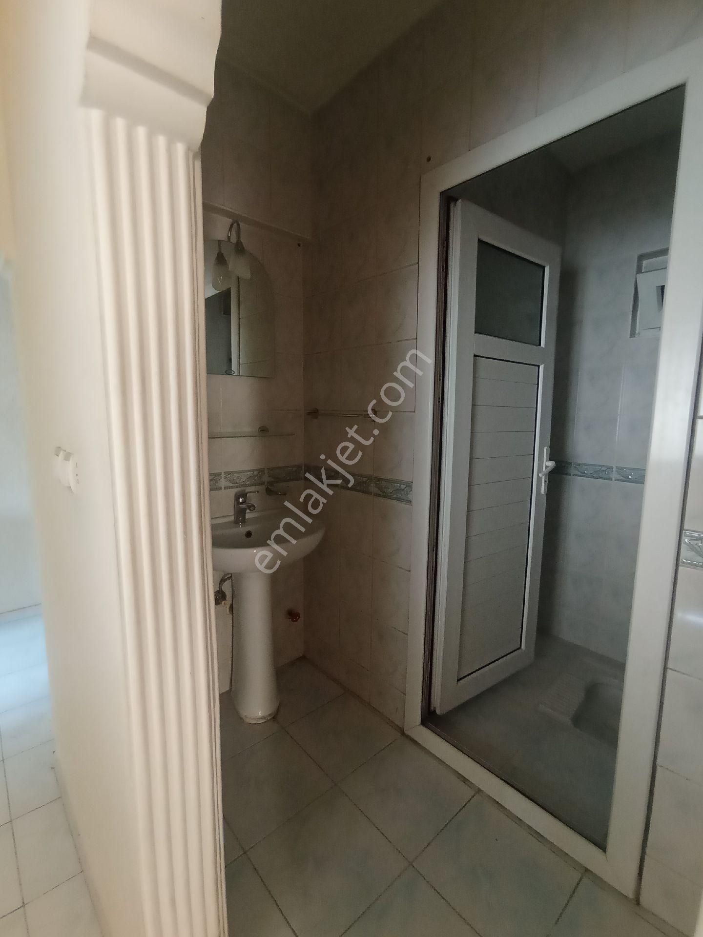 Sirakapilar Mahallesinde Satılık Daire - Görsel 6