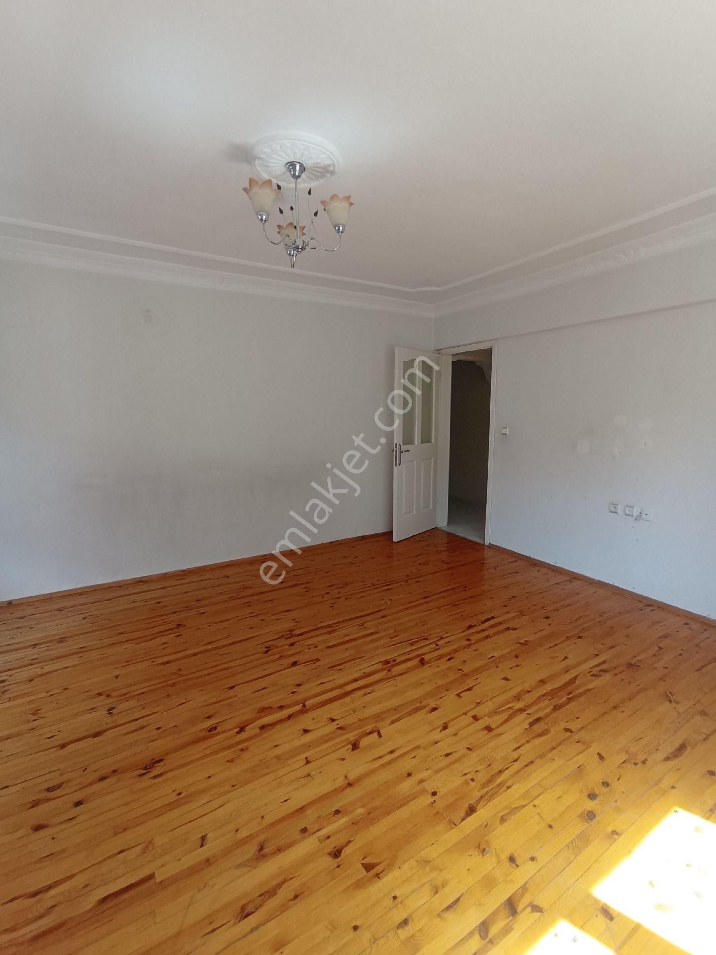 Sirakapilar Mahallesinde Satılık Daire - Görsel 15