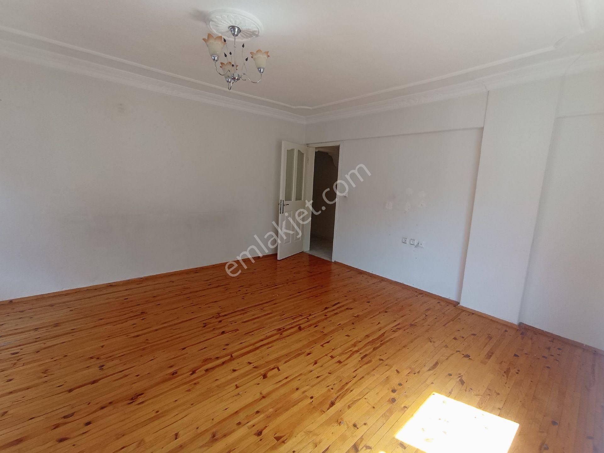 Sirakapilar Mahallesinde Satılık Daire - Görsel 18