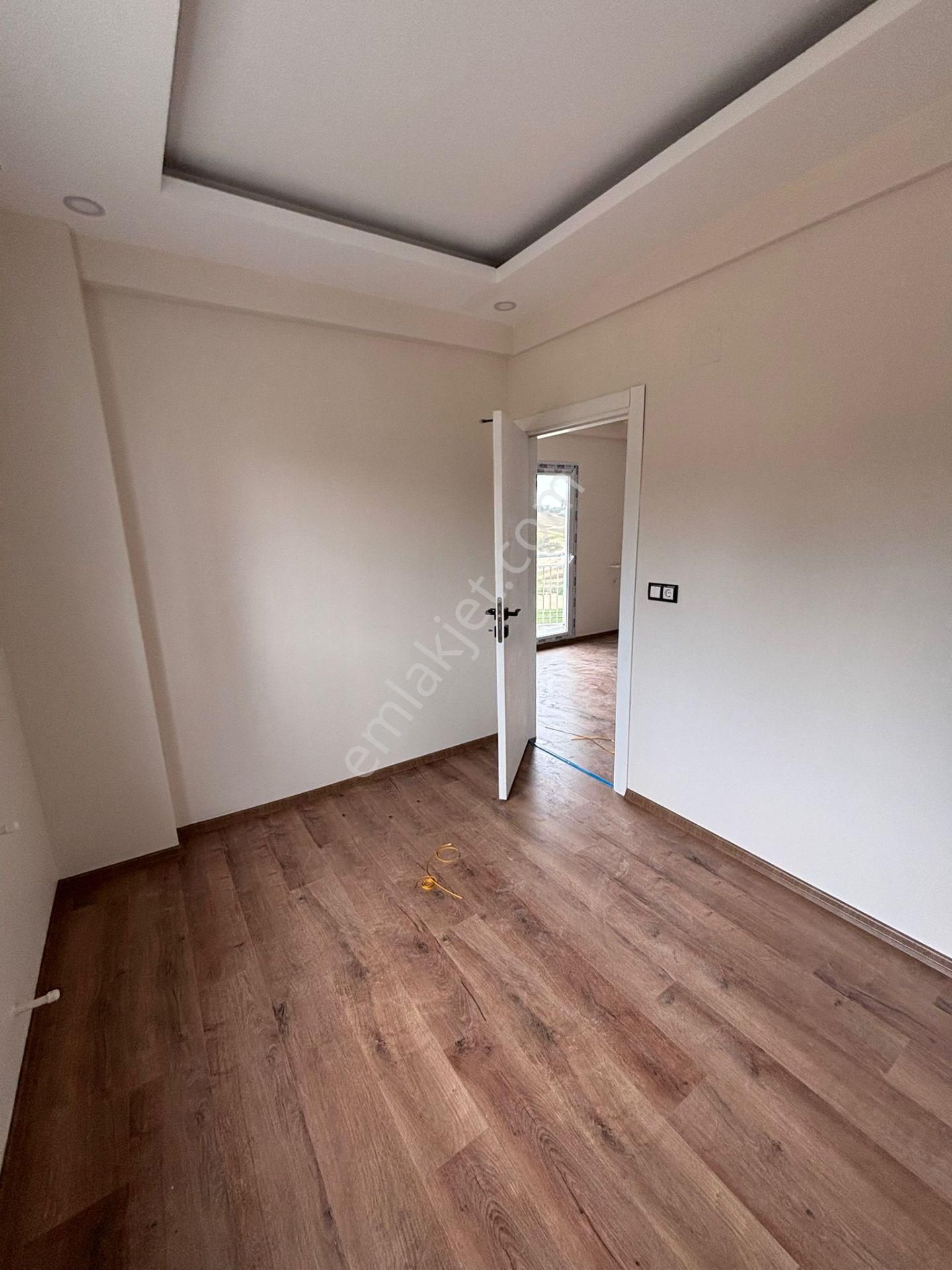 Osmangazide Kat Mülkiyetli Yatay Mimari 800 Bin Kredili 1+1