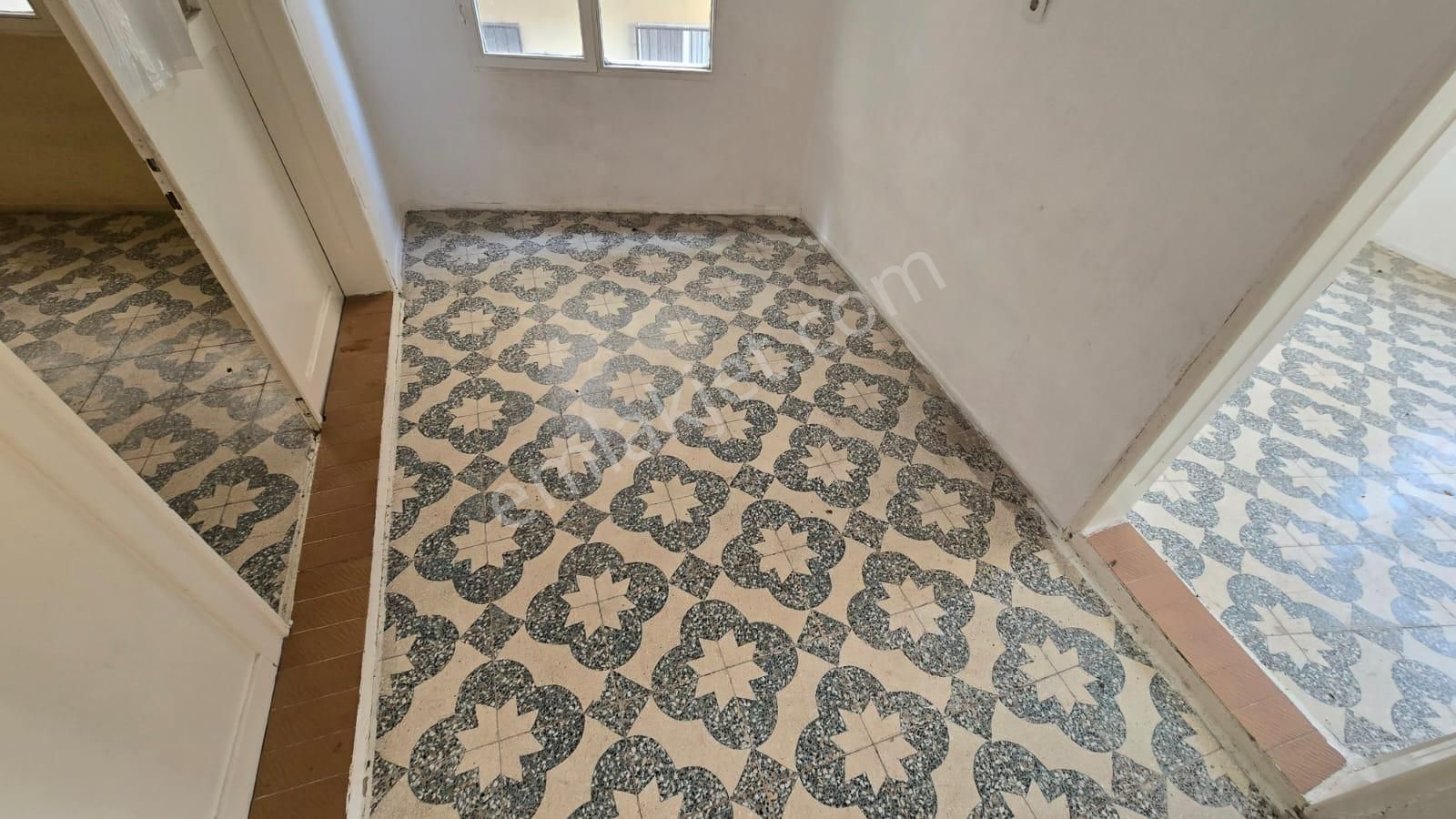 Bornova Serintepe Mah. Satılık 2 Katlı Müstakil Ev - Görsel 13