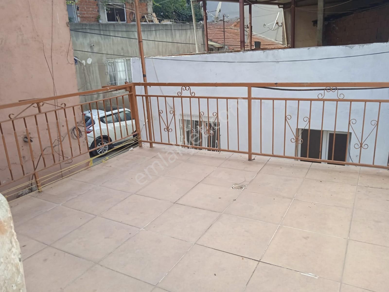 Bornova Serintepe Mah. Satılık 2 Katlı Müstakil Ev - Görsel 5