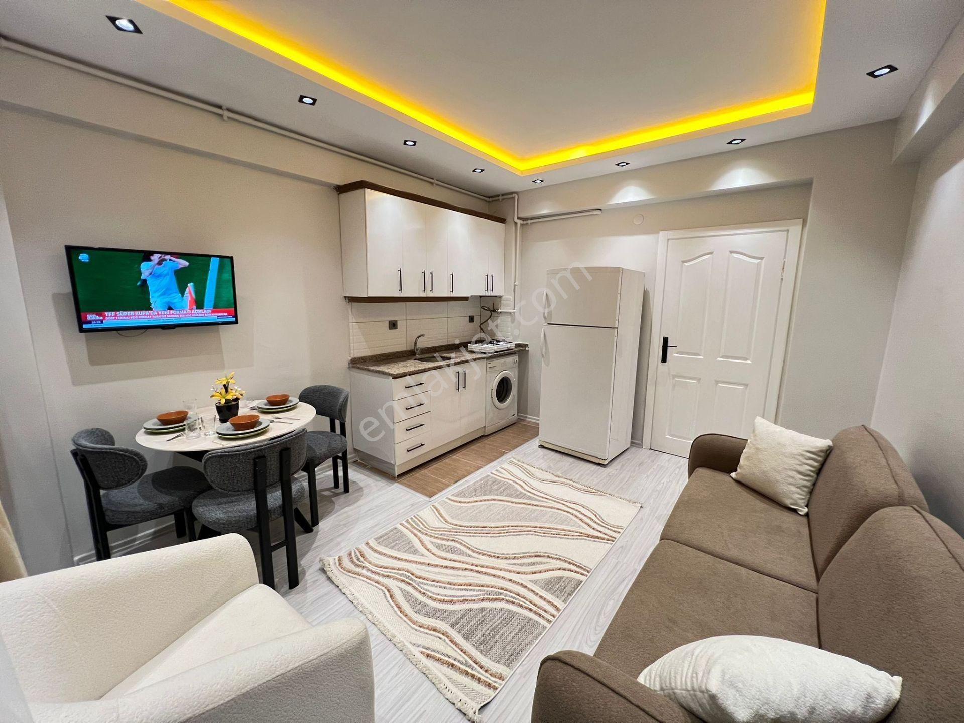 Şişli Halide Edip'te Genç Binada Full Eşya Hediyeli Temiz 1+1