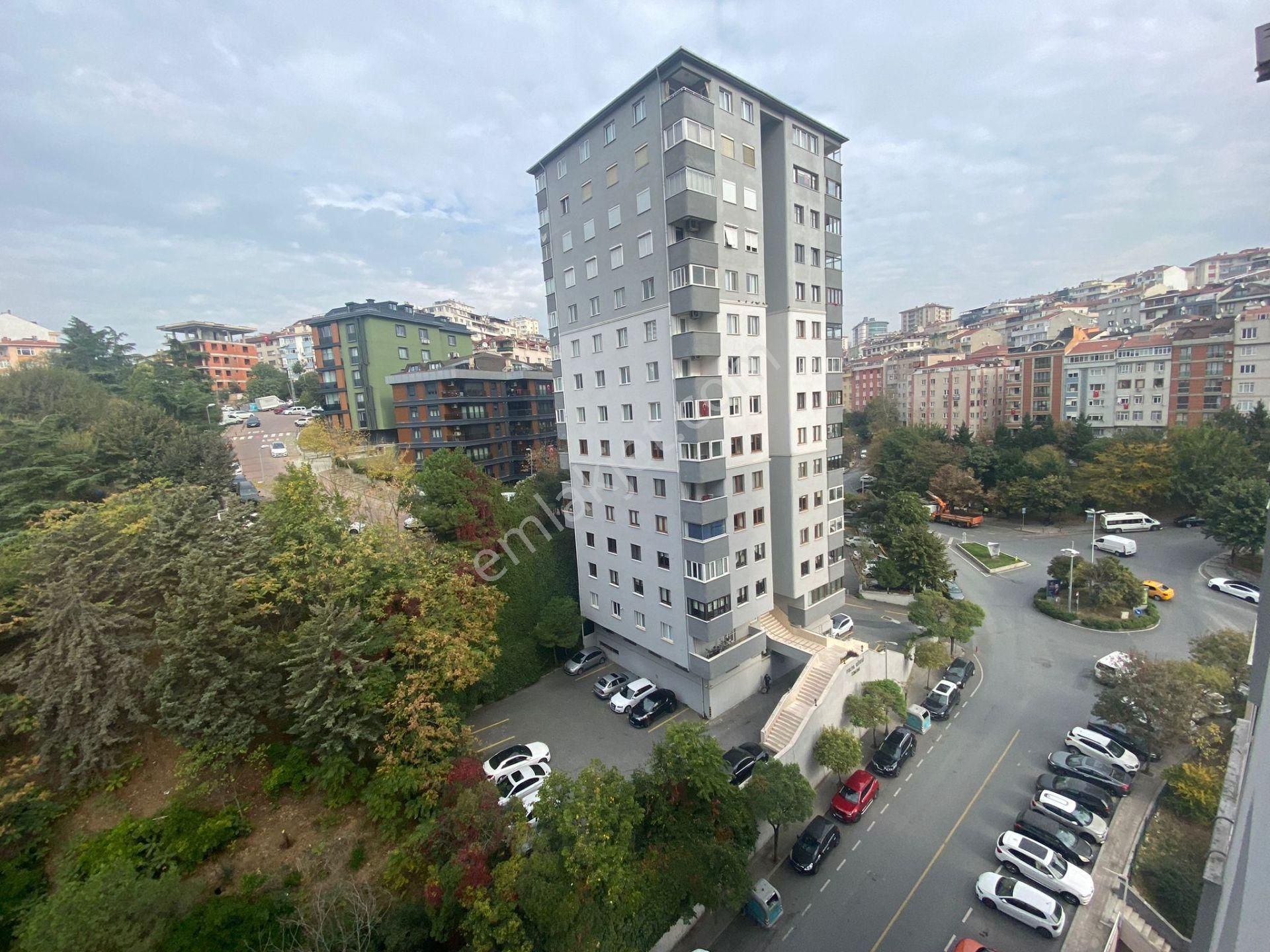 Beşiktaş Fulya Sitesinde 3+1 130 M2 Tadilatlı Satılık Daire
