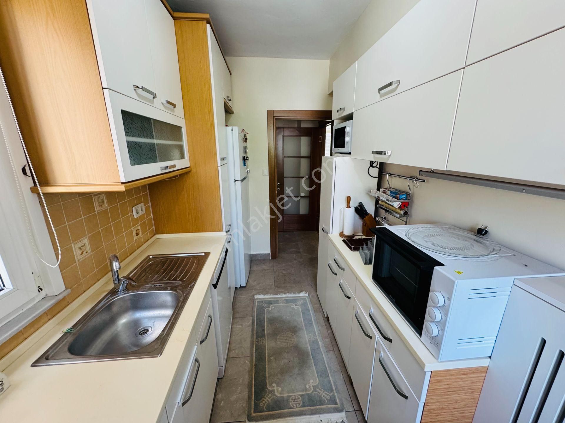 Zorlu Center' A Komşu Kiralık 3+1 140m2 Manzaralı Eşyalı Daire
