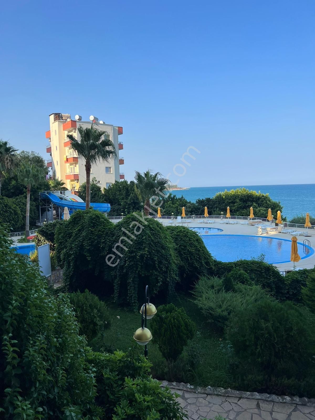 Karınca'dan Denize Sıfır Site İçinde Ebeveyn Banyo,full Eşya,1+1