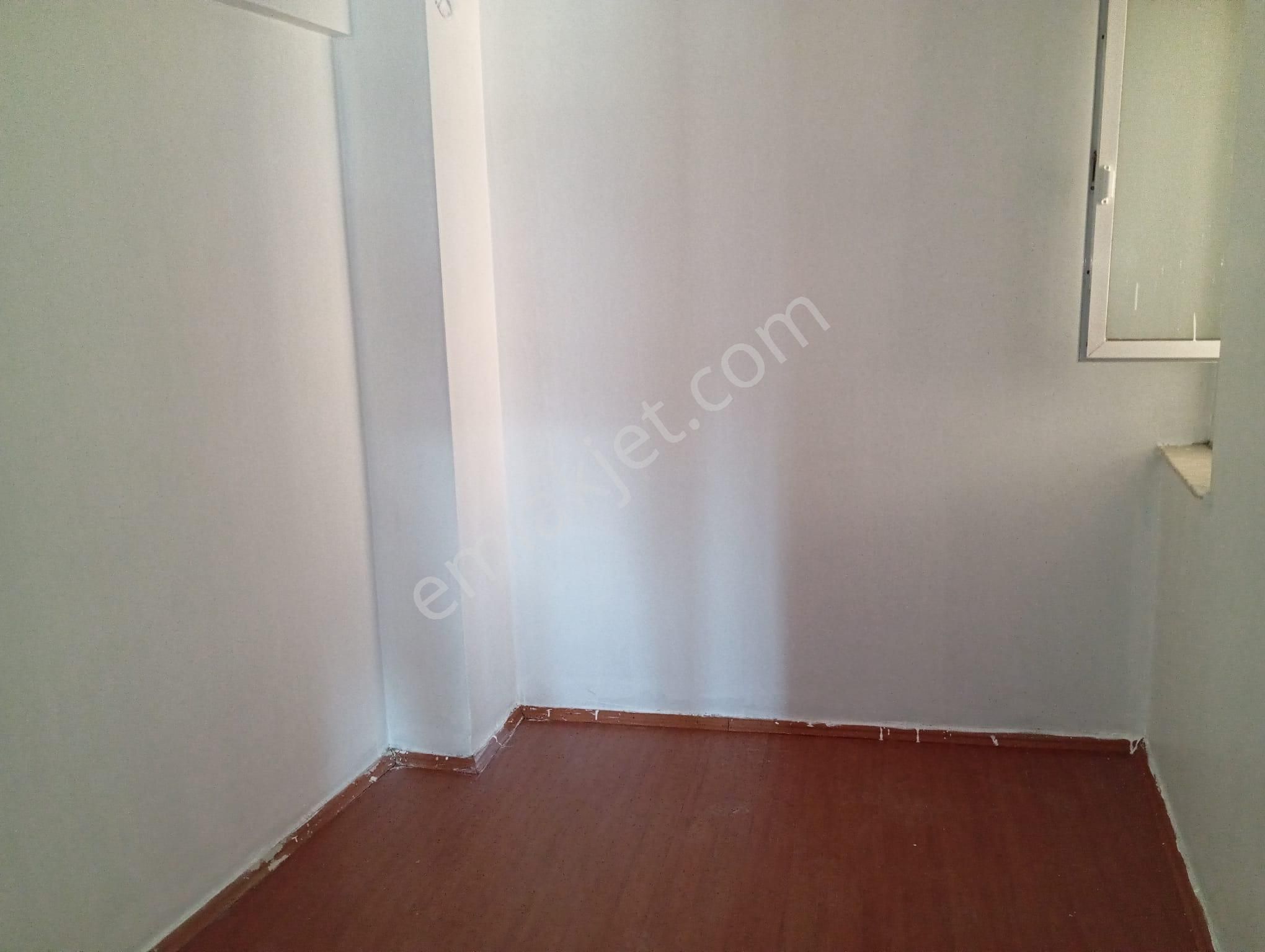 Karabağlar Ğünaltay Otobüs Son Durağında 2+1 95 Kiralık Ev