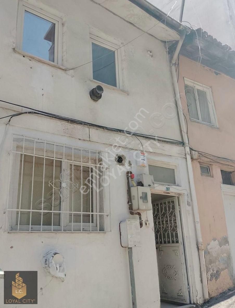 Yıldırım Hacıseyfettin Mh.'de Satılık Müstakil Ev