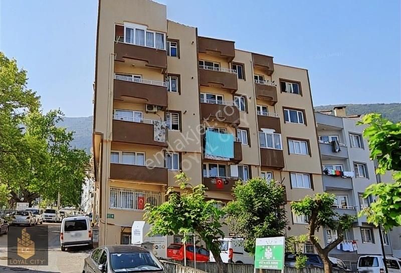 Yenimahalle 6.yonca Sk.'ta Satılık Manzaralı 2+1 Daire